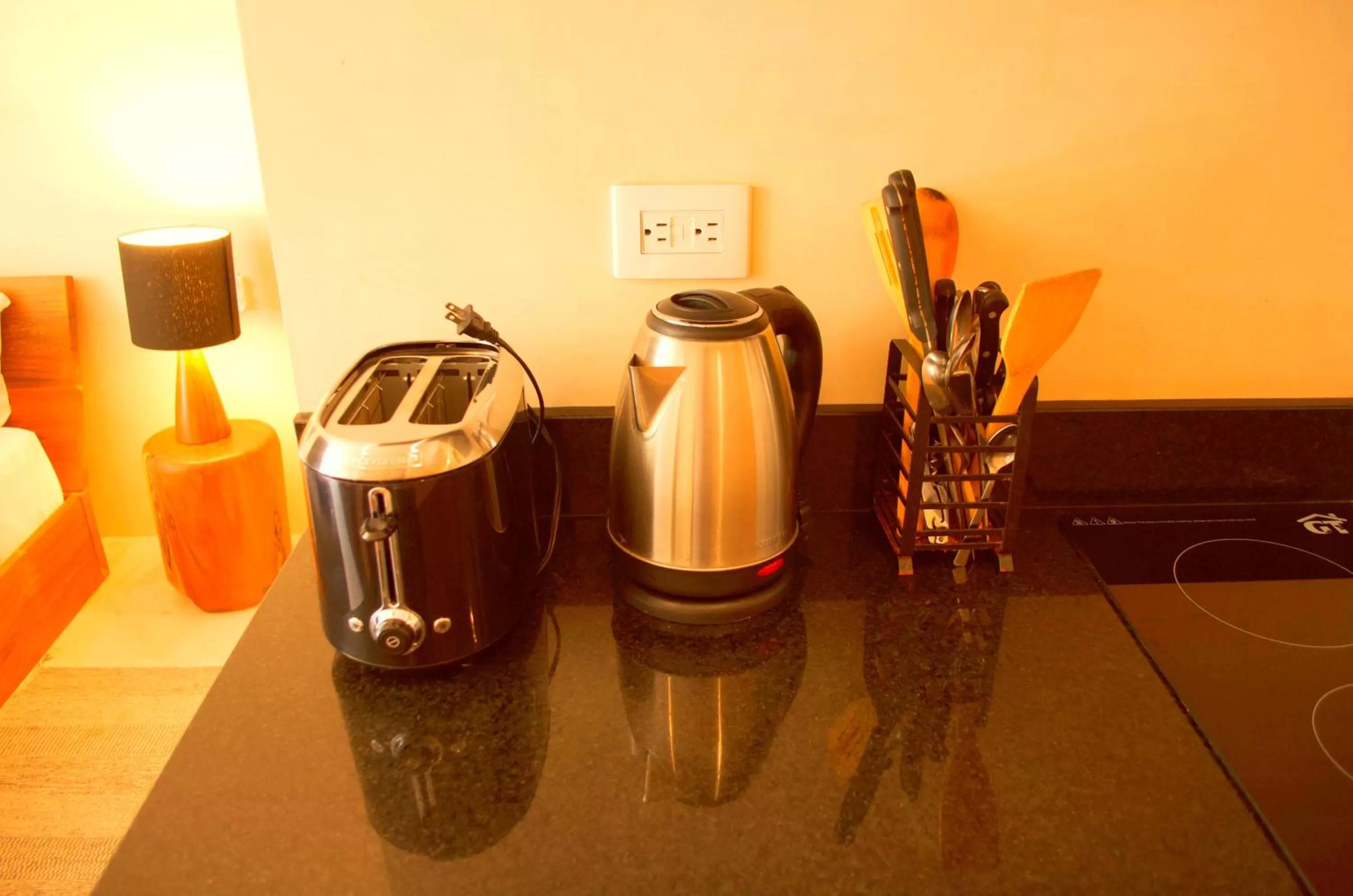 Coffee/tea facilities in Gardens Coba - Luxury Cardinal