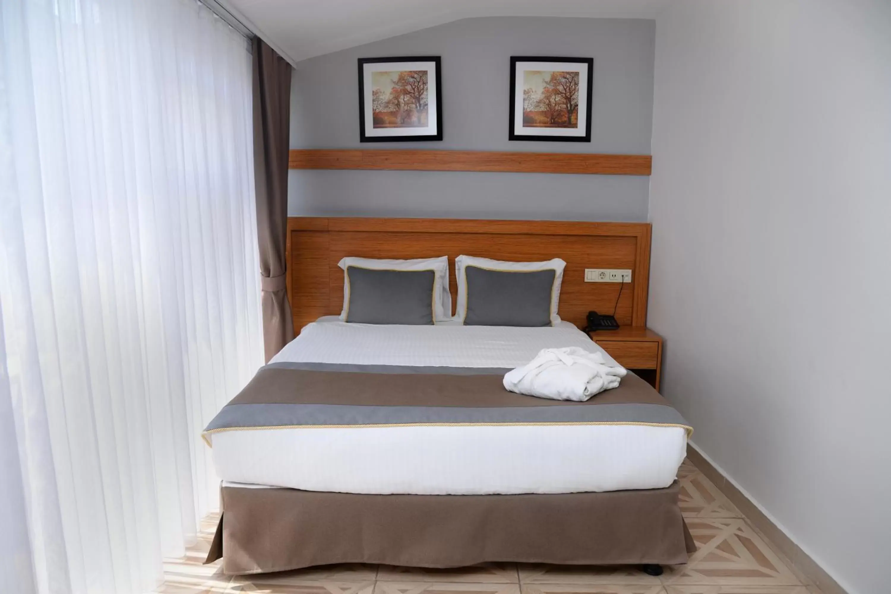 Property building, Bed in Edibe Sultan Hotel