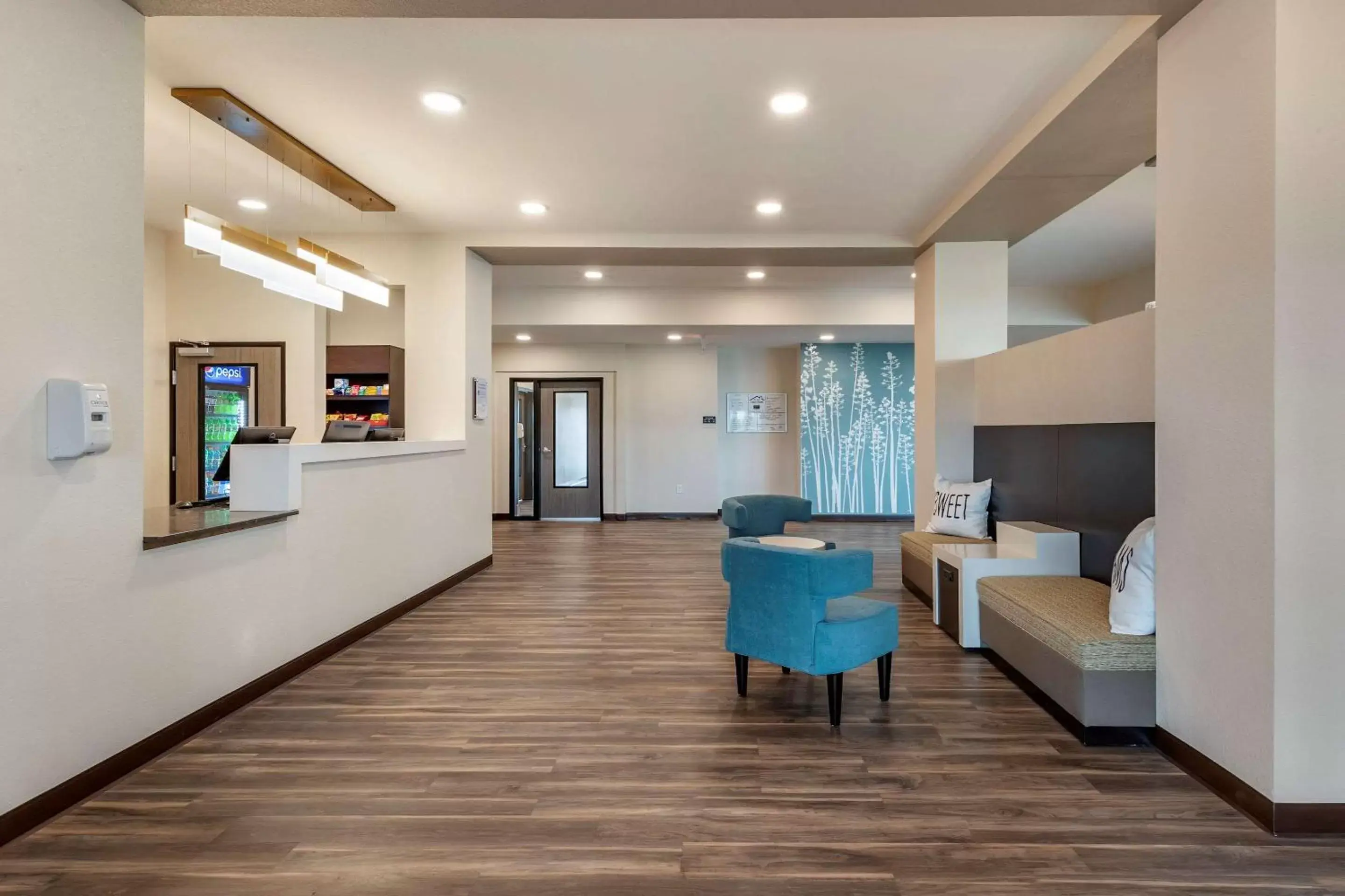 Lobby or reception in MainStay Suites Waukee-West Des Moines