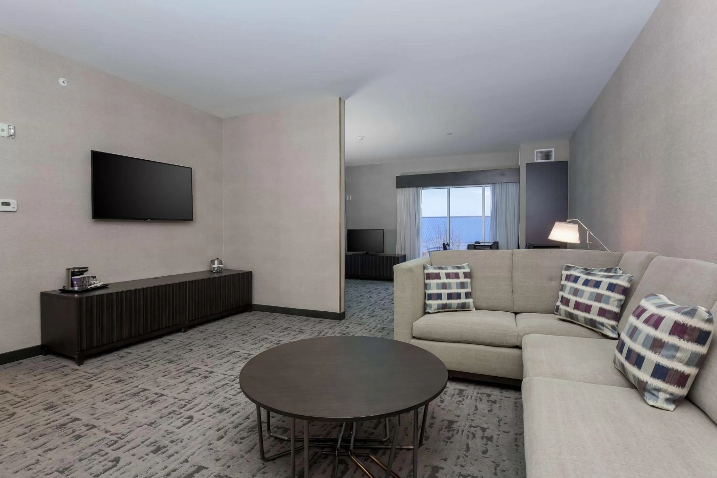 Bedroom in DoubleTree by Hilton Evansville