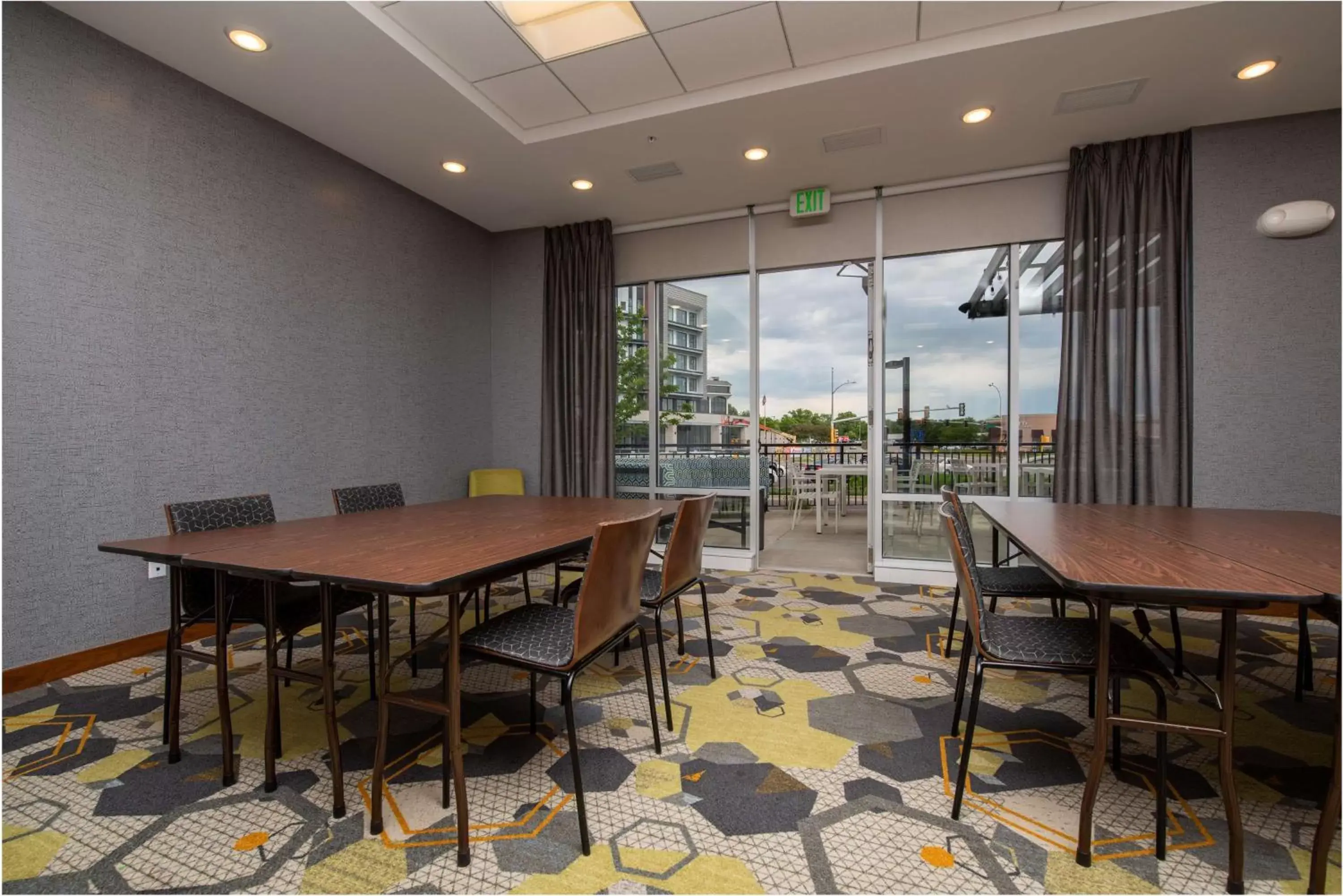 Meeting/conference room, Dining Area in Homewood Suites By Hilton Edina Minneapolis