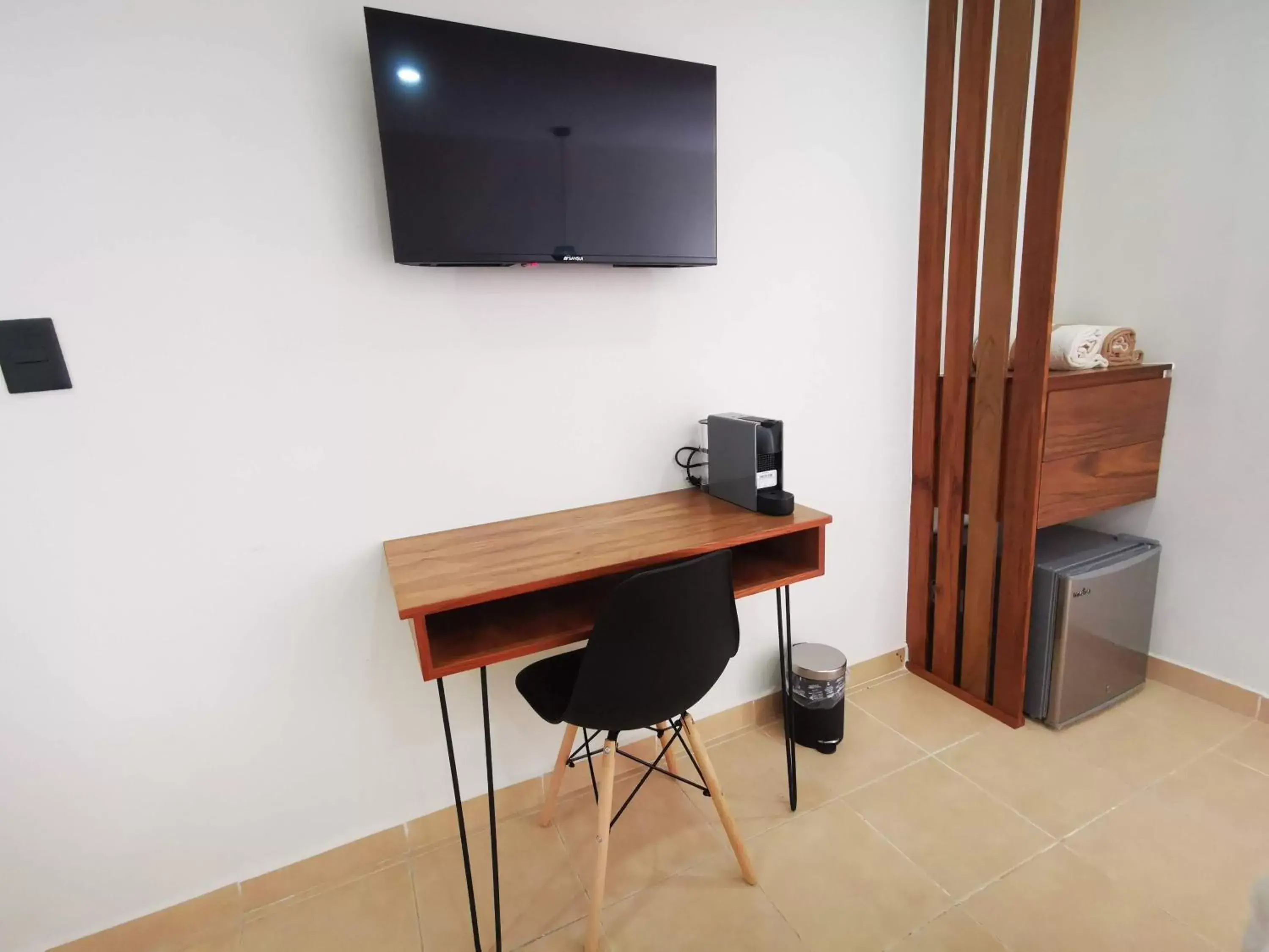 TV and multimedia, TV/Entertainment Center in Rodina Boutique Hotel