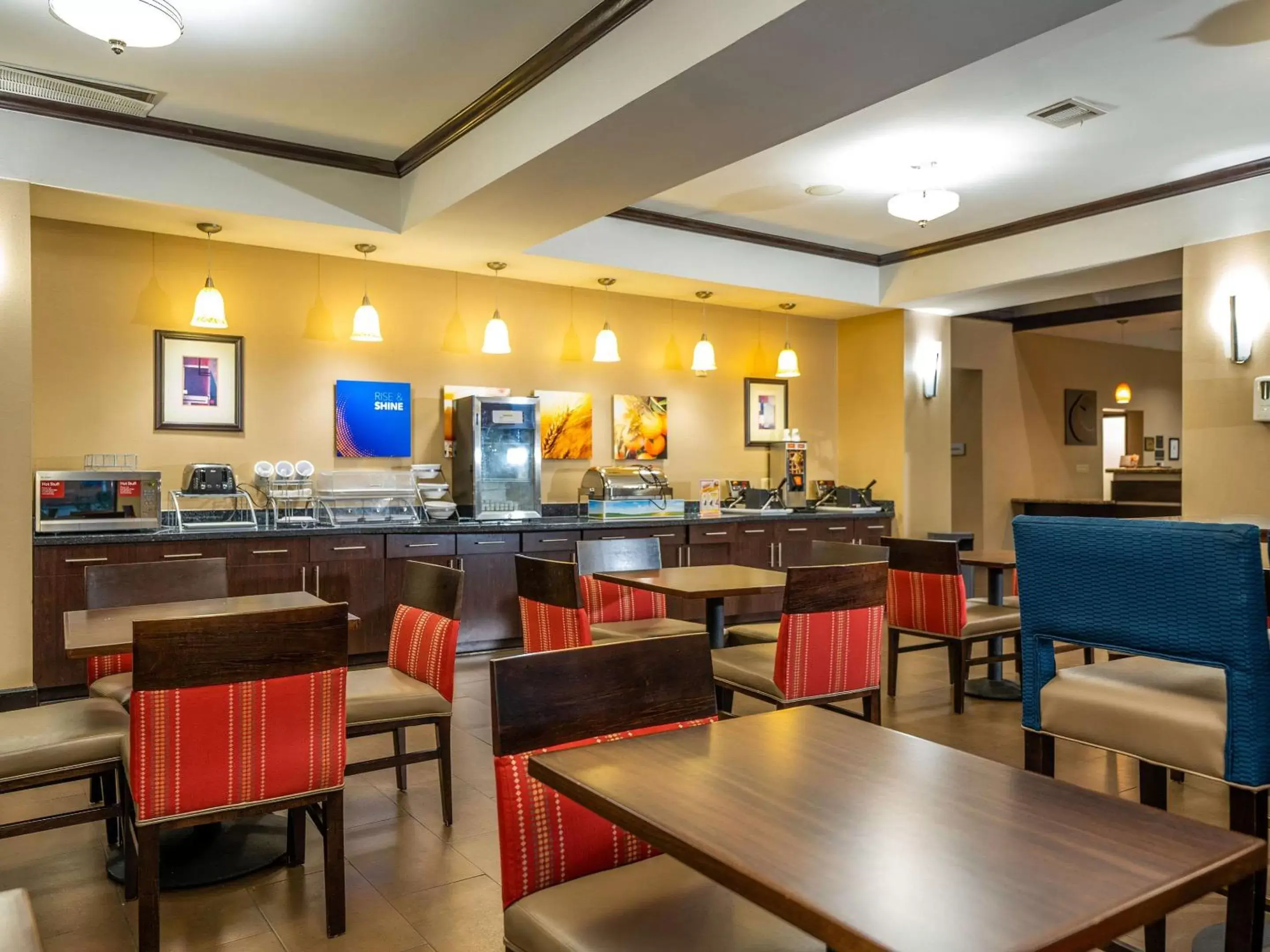 Breakfast, Restaurant/Places to Eat in Comfort Suites Old Town Spring