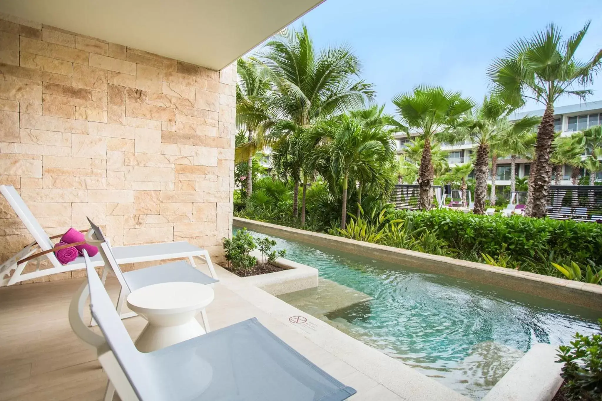 Garden view, Swimming Pool in Breathless Riviera Cancun Resort & Spa - Adults Only - All inclusive