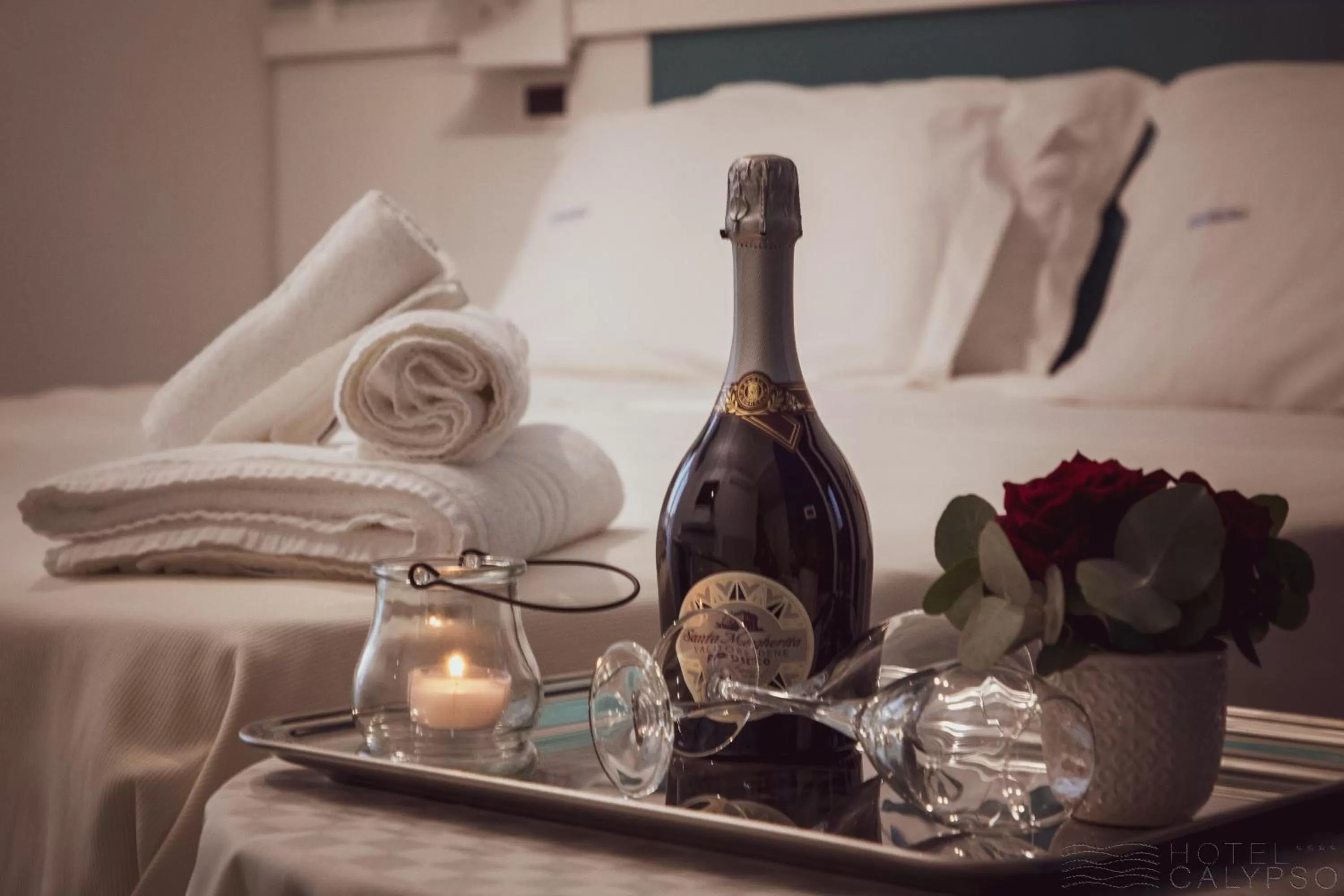 Food and drinks, Bed in Hotel Calypso