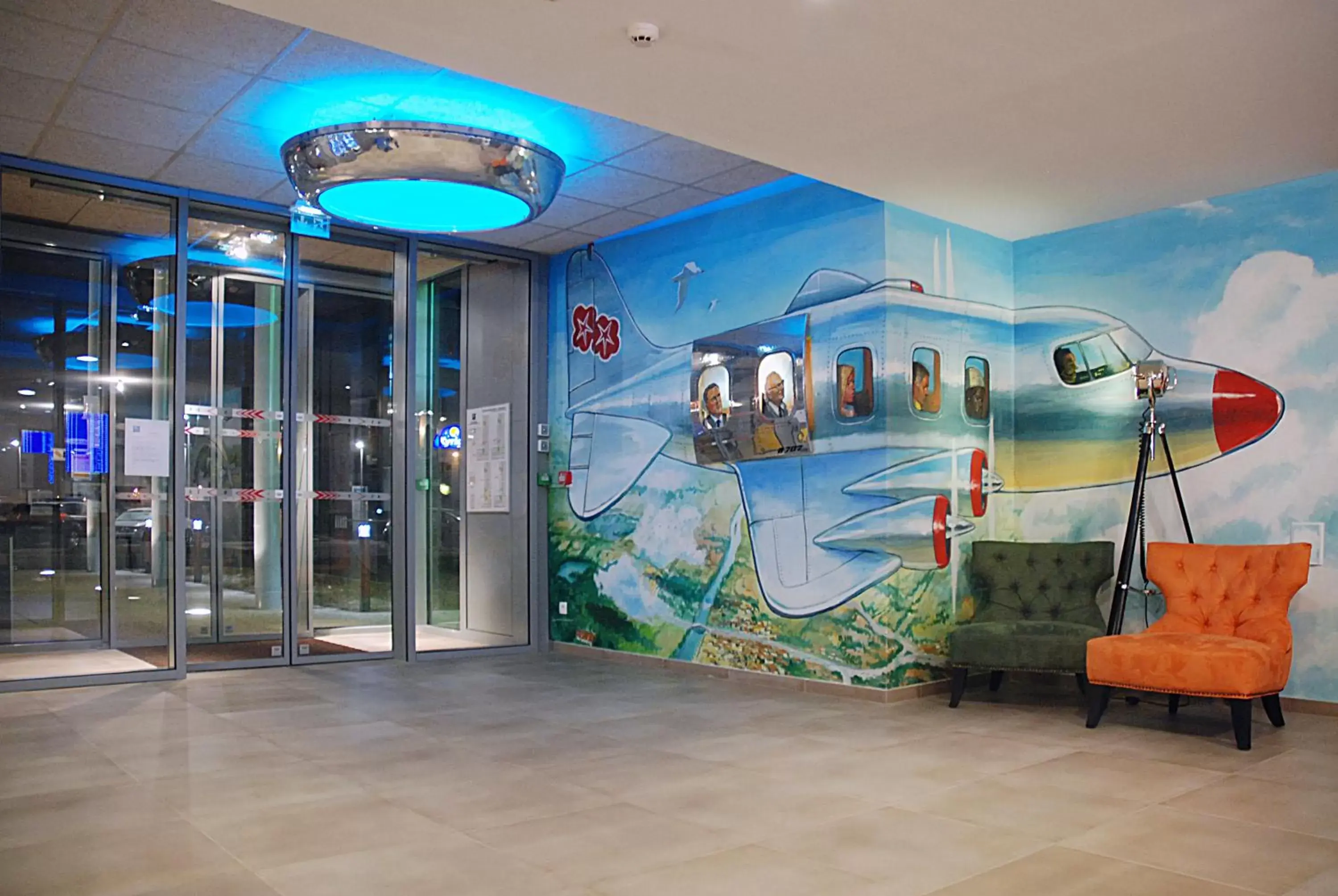 Facade/entrance in ibis budget Aéroport Lyon Saint Exupéry Facade/entrance in ibis budget Aéroport Lyon Saint Exupéry