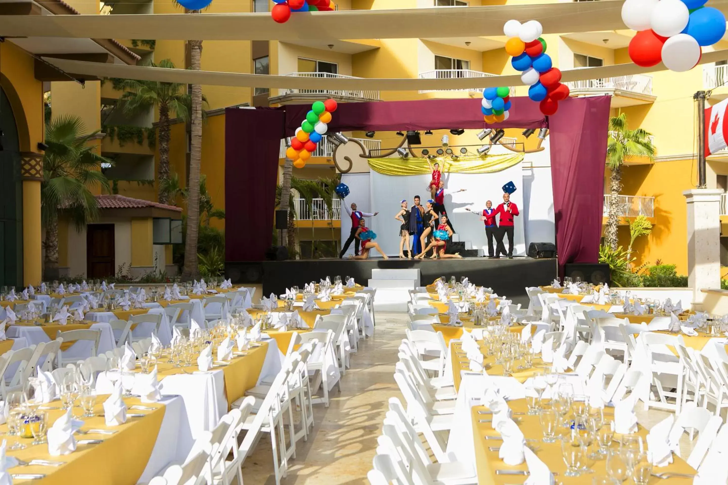 Entertainment, Banquet Facilities in Villa del Palmar Beach Resort & Spa