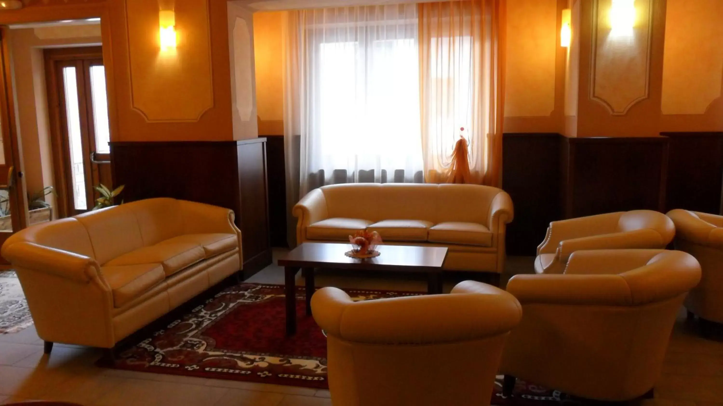 Seating Area in Hotel Dama Bianca