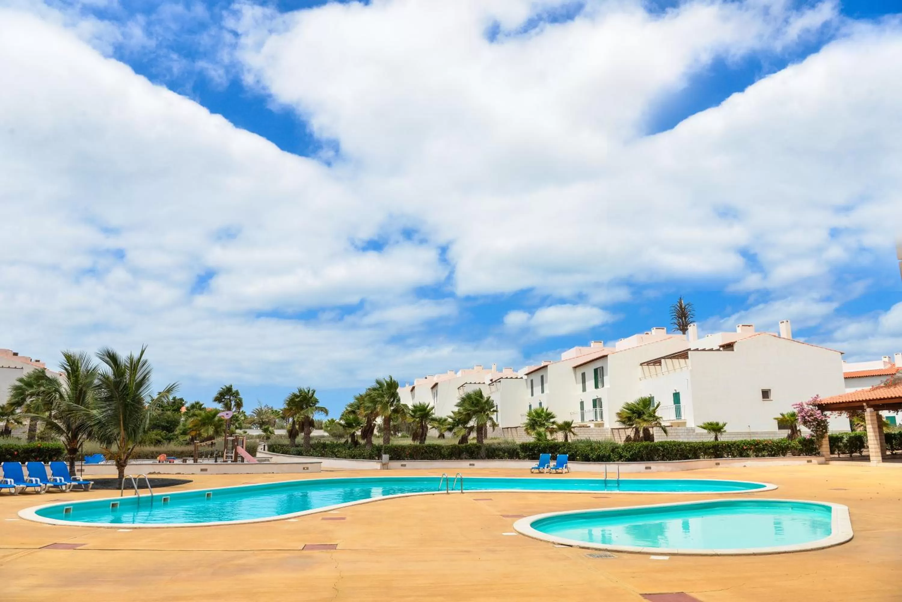 Swimming Pool in Guesthouse Le Châtelain
