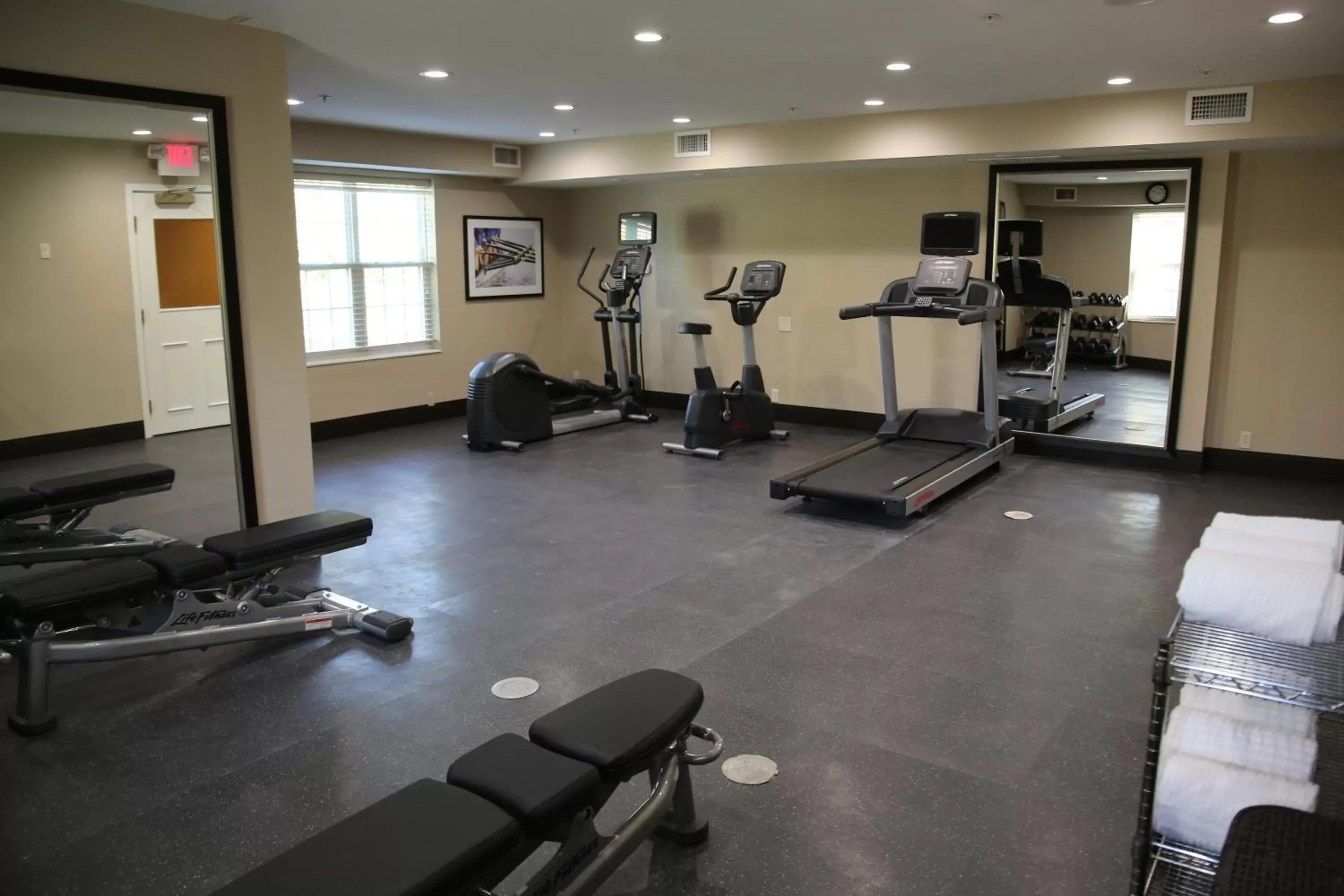 Fitness centre/facilities, Fitness Center/Facilities in Candlewood Suites - Portland - Scarborough, an IHG Hotel