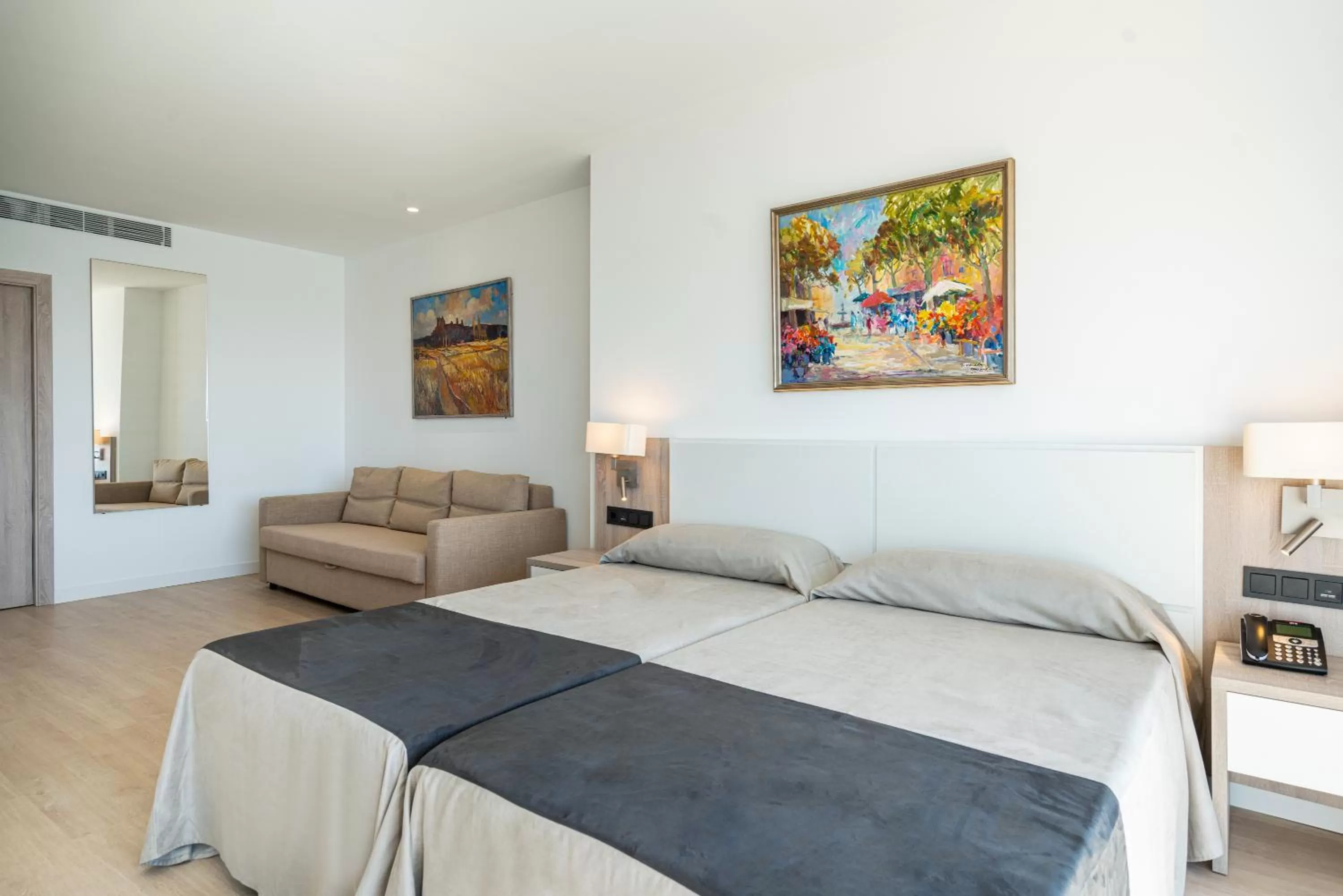 Bedroom, Bed in Hotel Mirador