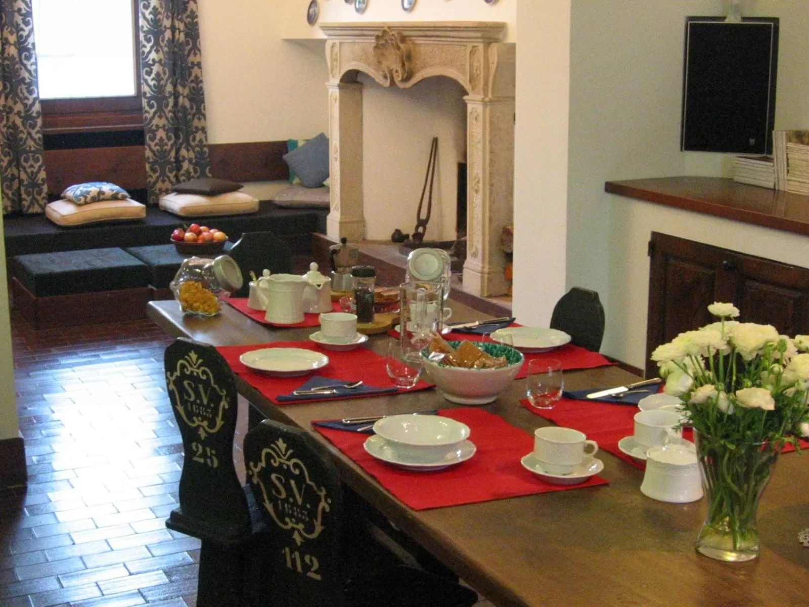 Restaurant/places to eat in Casa Calicantus