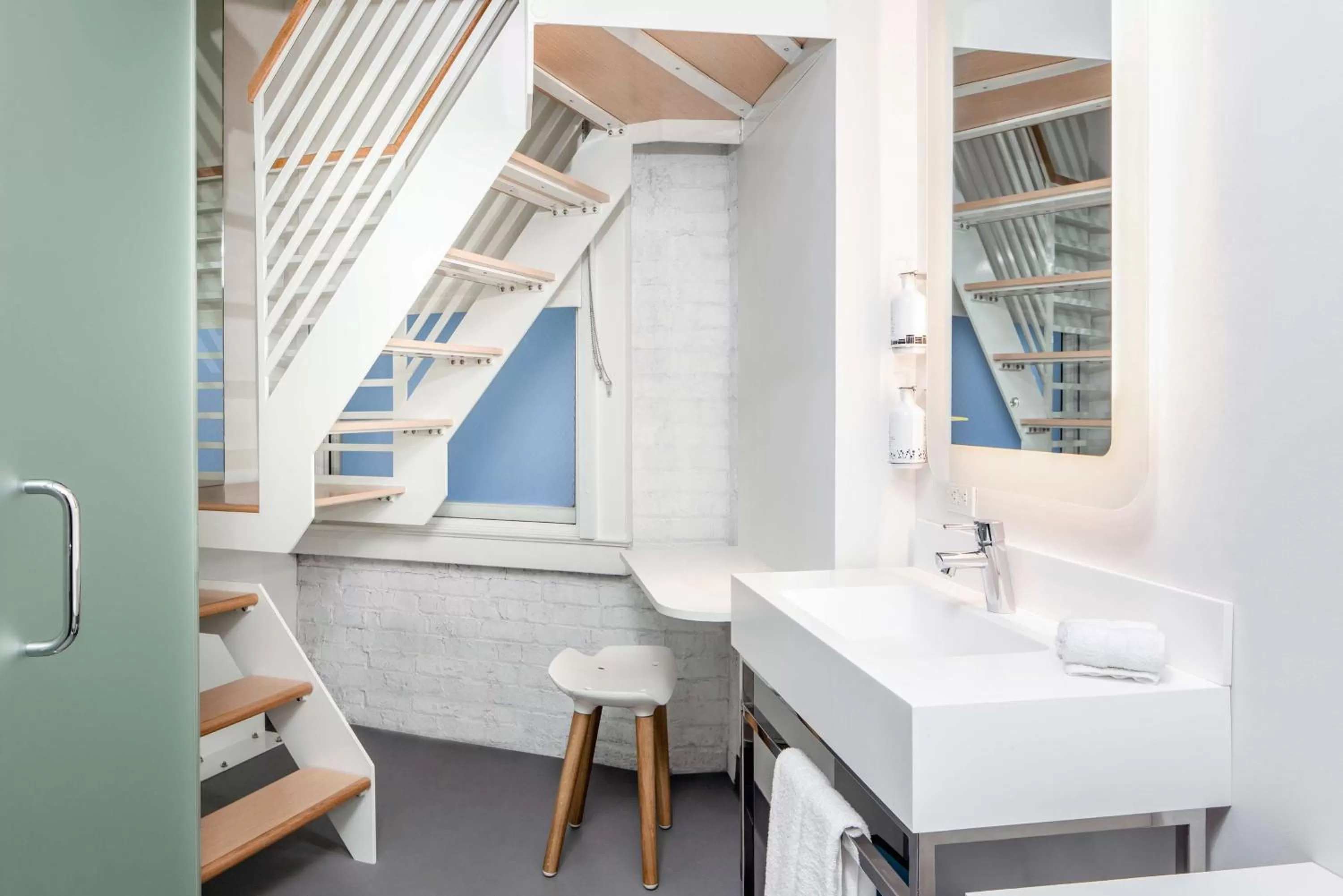 Bathroom in Yotel San Francisco