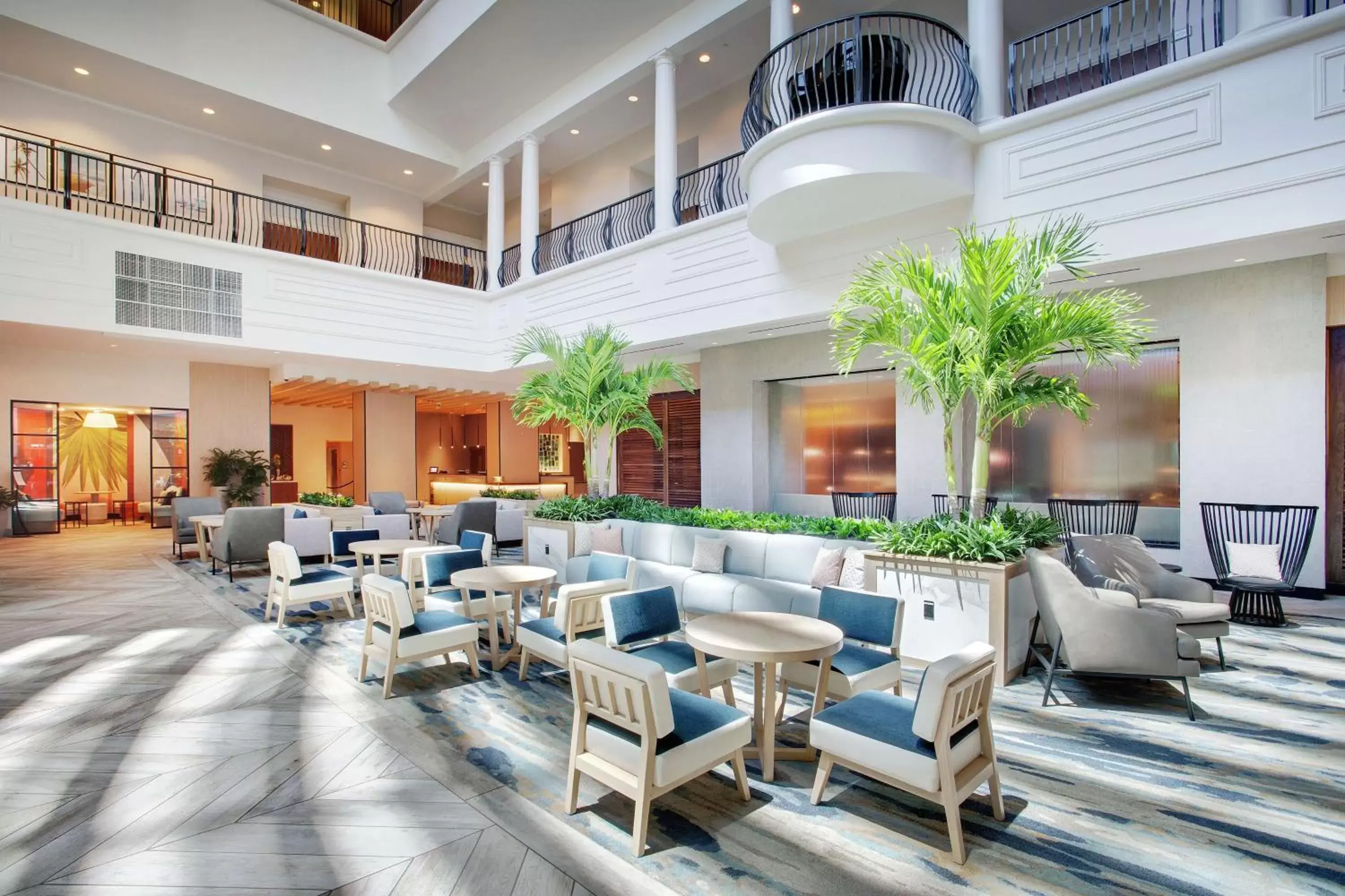Lobby or reception, Restaurant/Places to Eat in Embassy Suites by Hilton Tampa Downtown Convention Center