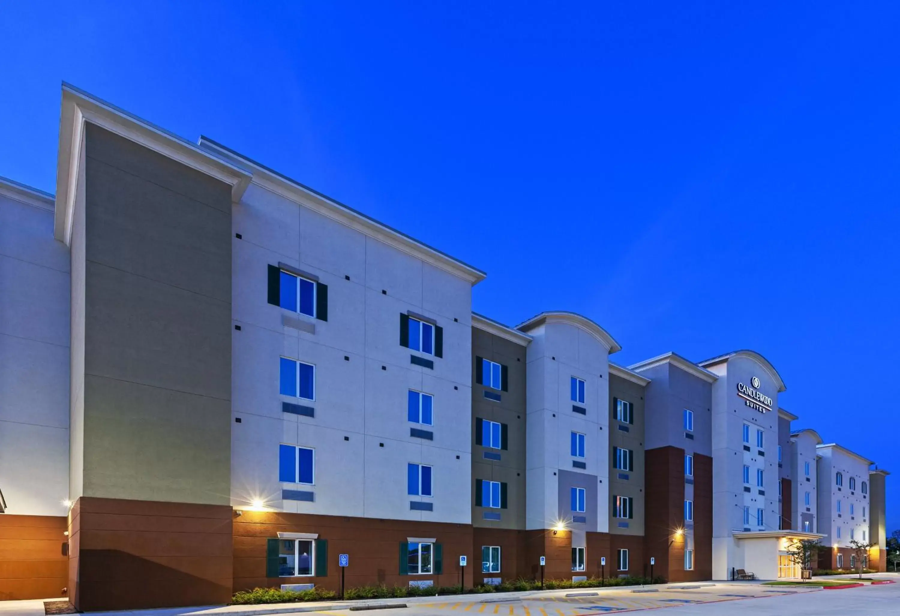 Property Building in Candlewood Suites Houston - Spring, an IHG Hotel