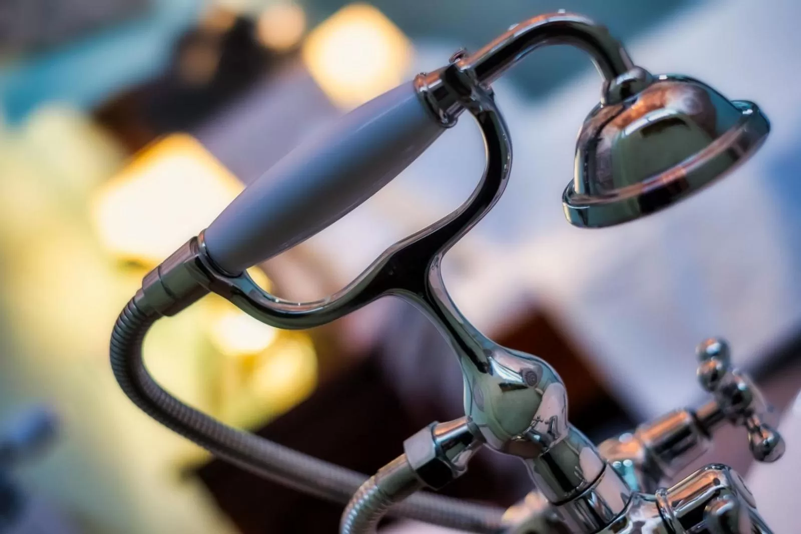 Bathroom in JMR Royal -Luxury Rooms & Private Sauna