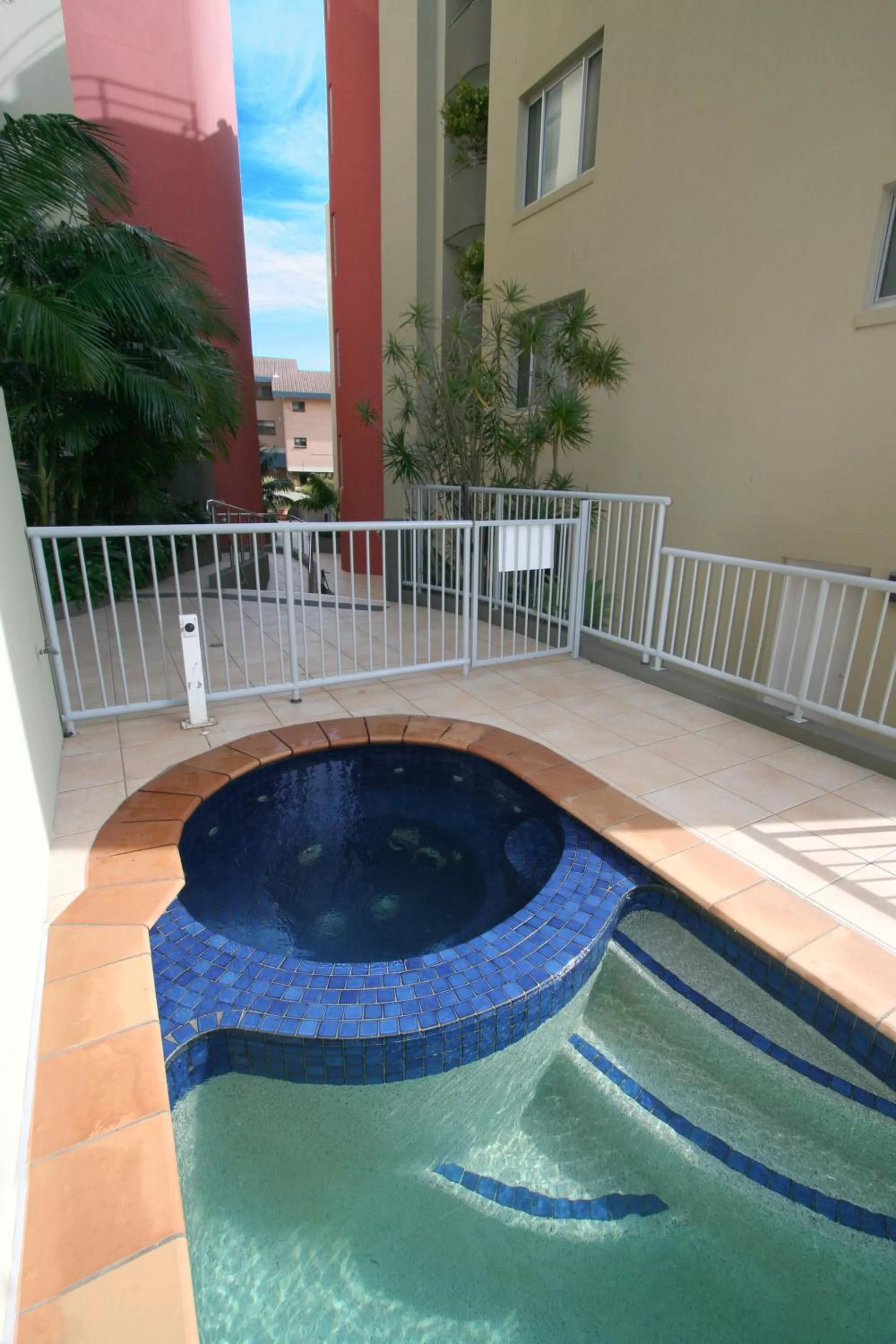 Spa and wellness centre/facilities in Grandview Apartments