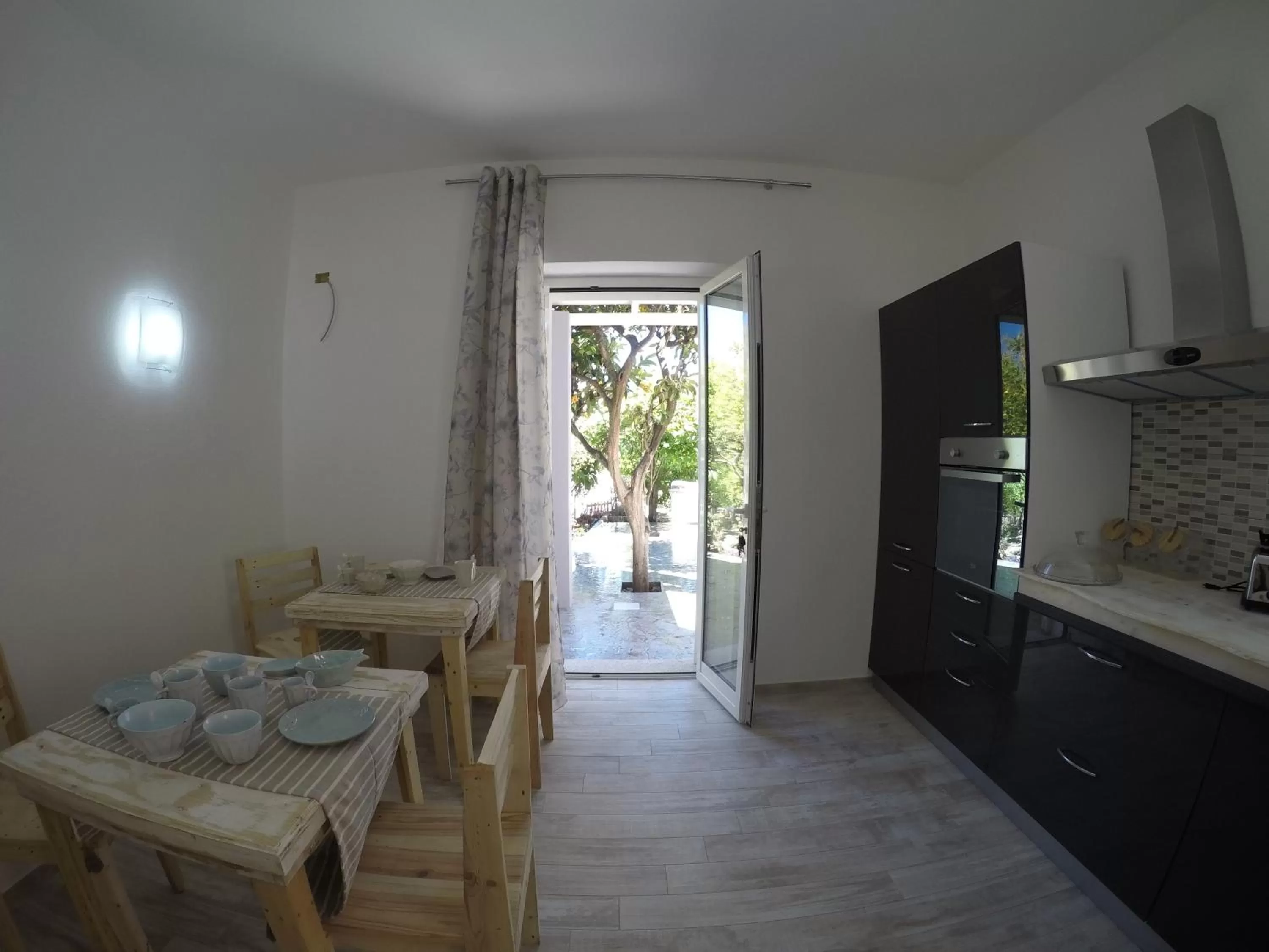 Food close-up in B&B Les Chambres Rooms & Suite