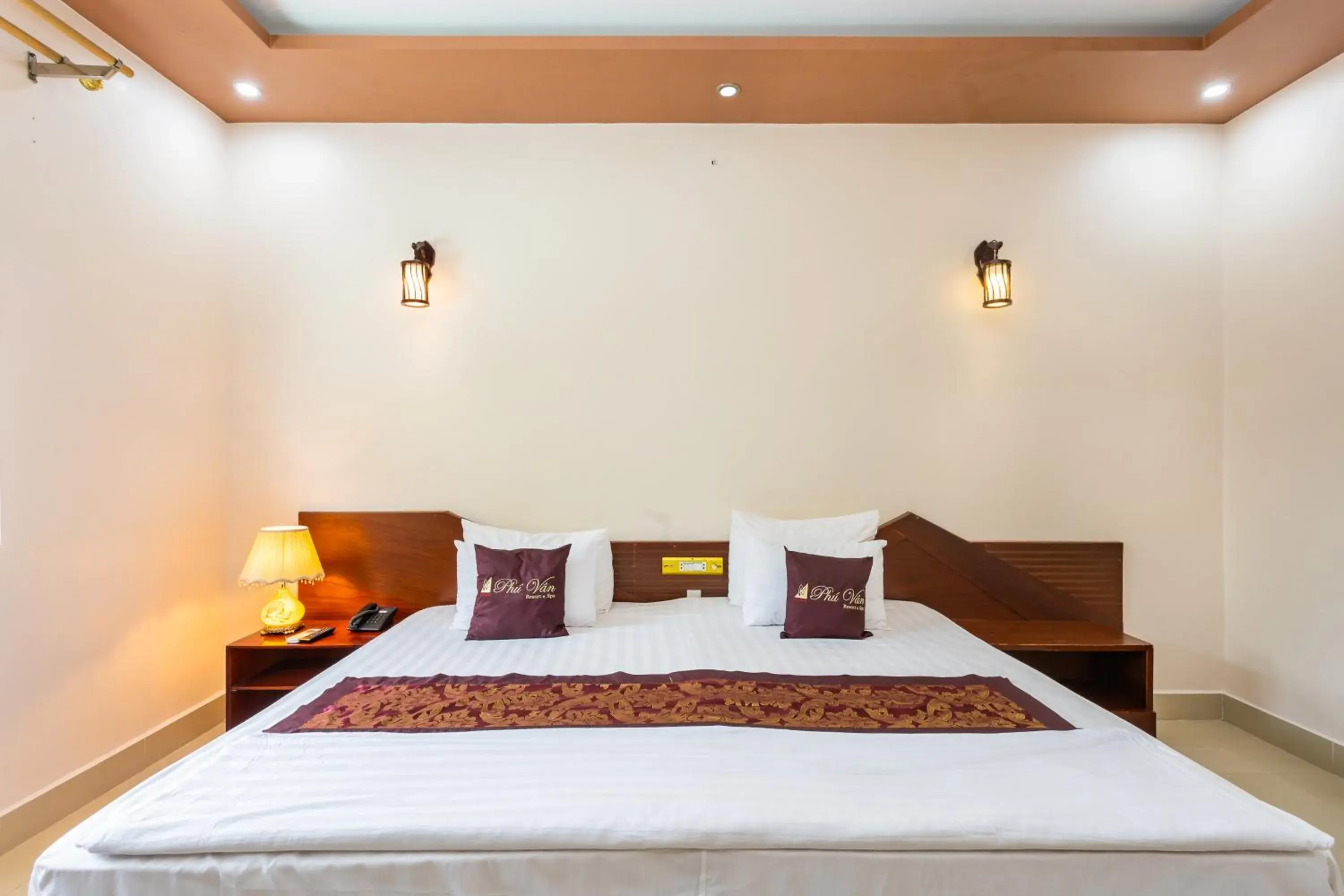 Deluxe Double or Twin Room in Phu Van Resort & Spa Phu Quoc Deluxe Double or Twin Room in Phu Van Resort & Spa Phu Quoc