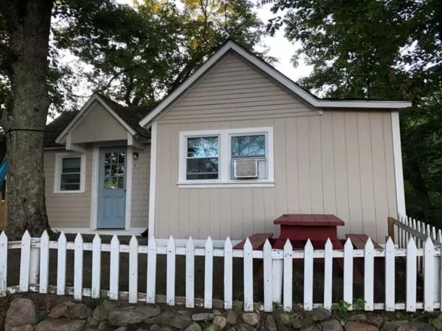Natural landscape, Property Building in Herring Run Motel and Tiny Cabins