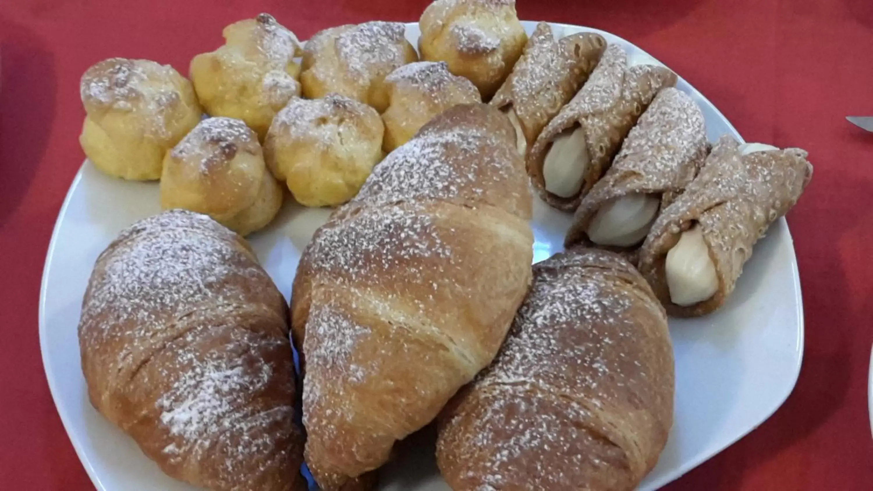 Continental breakfast, Food in Sogni D'Oro