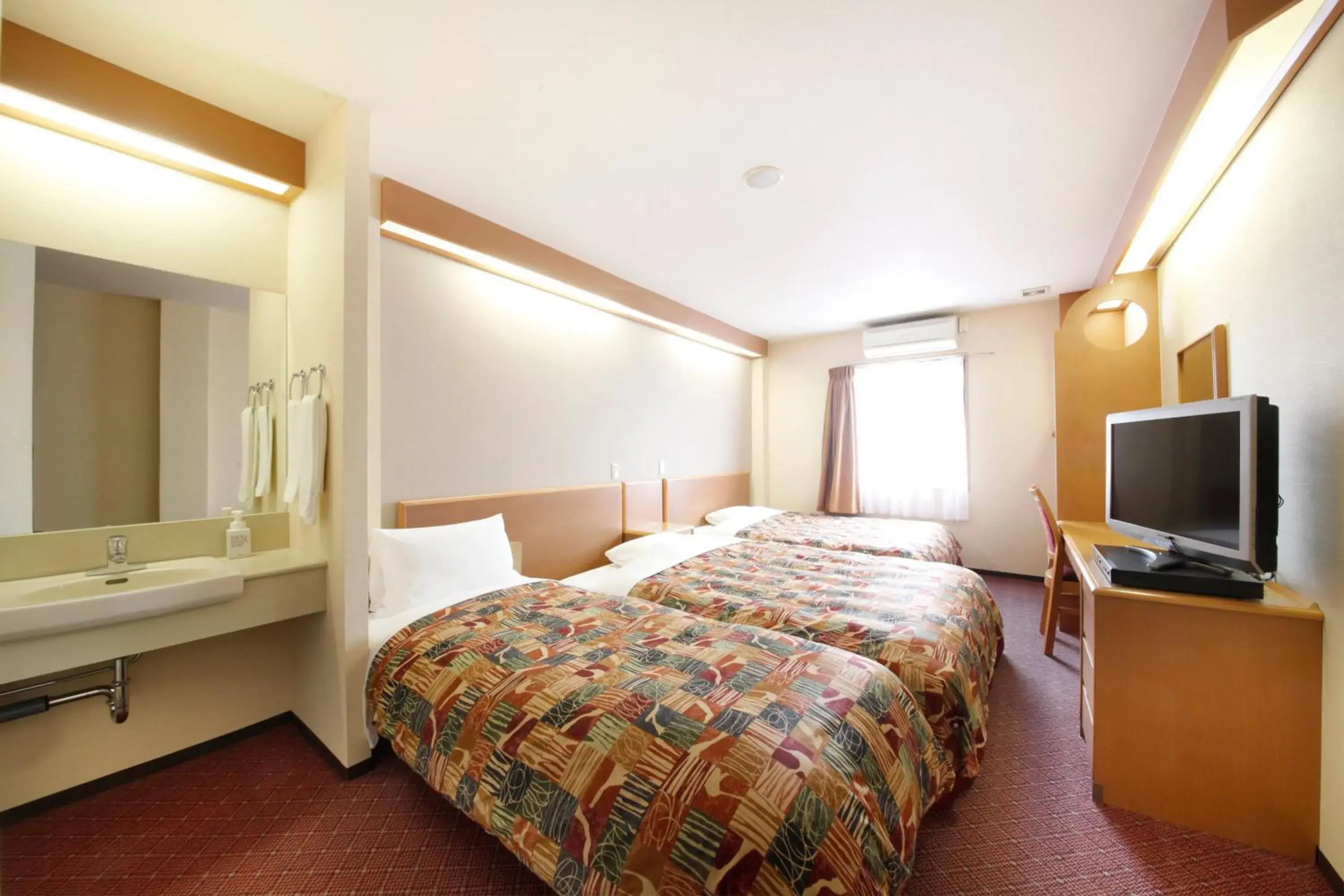 Photo of the whole room, Bed in Vessel Hotel Kurashiki