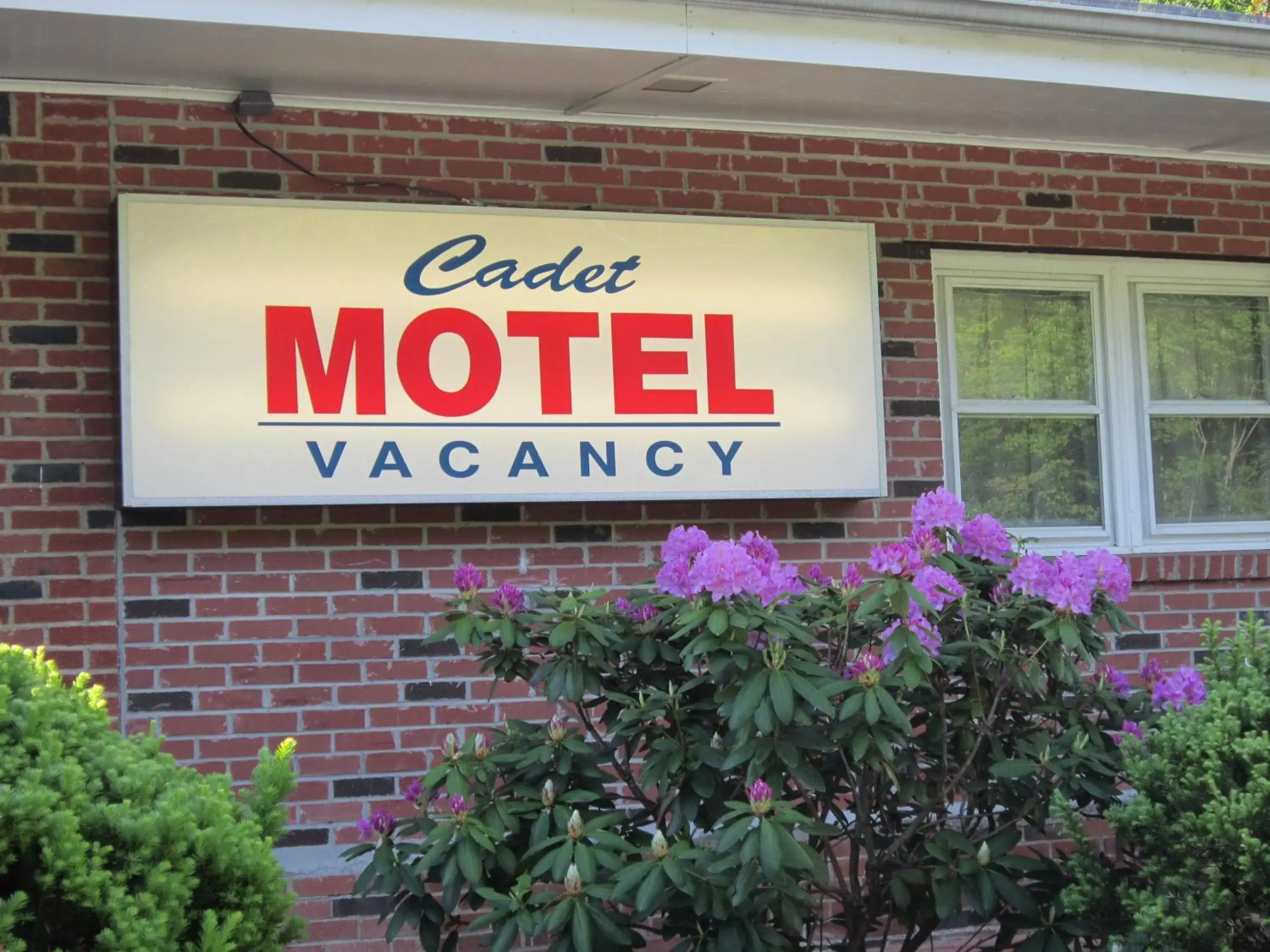 Cadet Motel