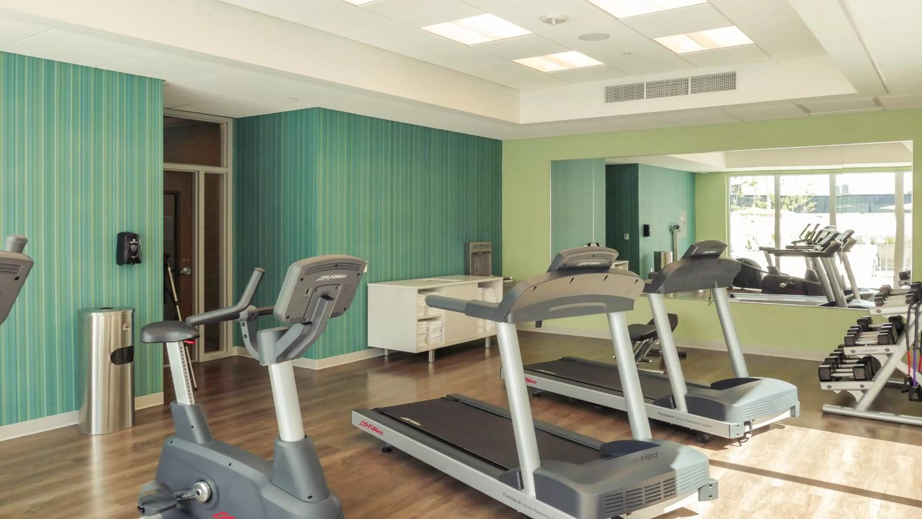 Fitness centre/facilities in Holiday Inn Express & Suites Miami Airport East by IHG
