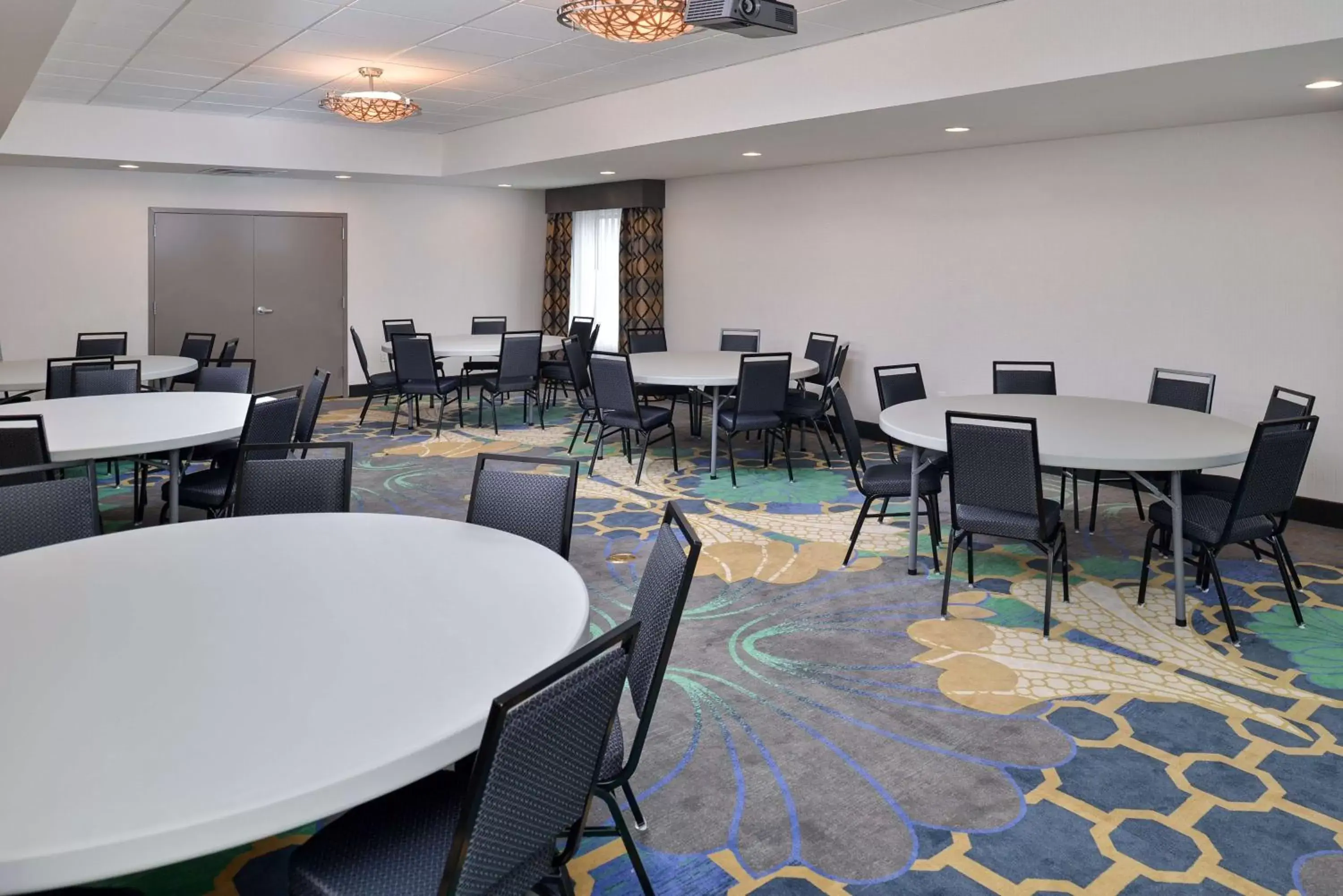 Meeting/conference room in Hampton Inn Broussard-Lafayette