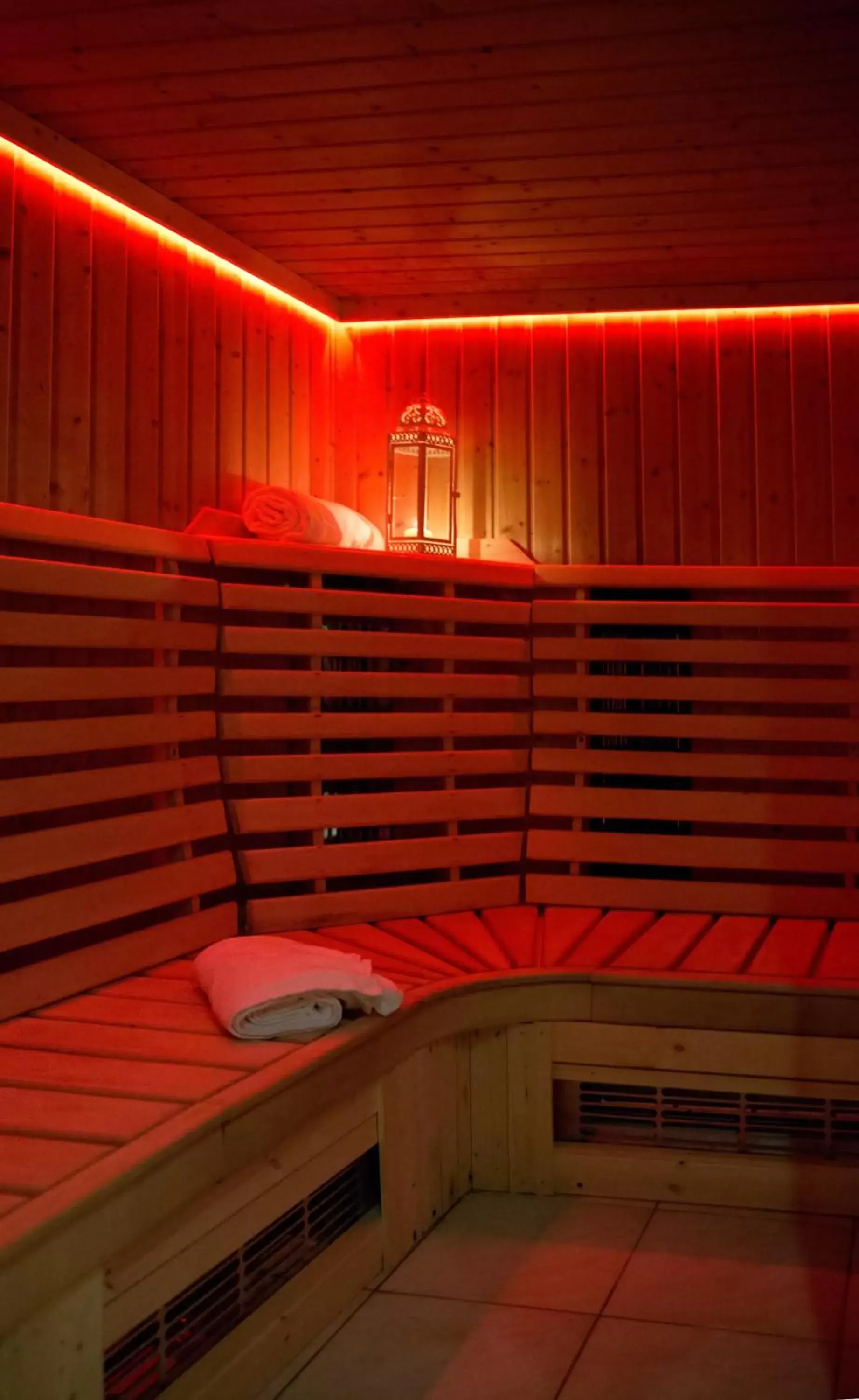 Sauna in Hotel Opera