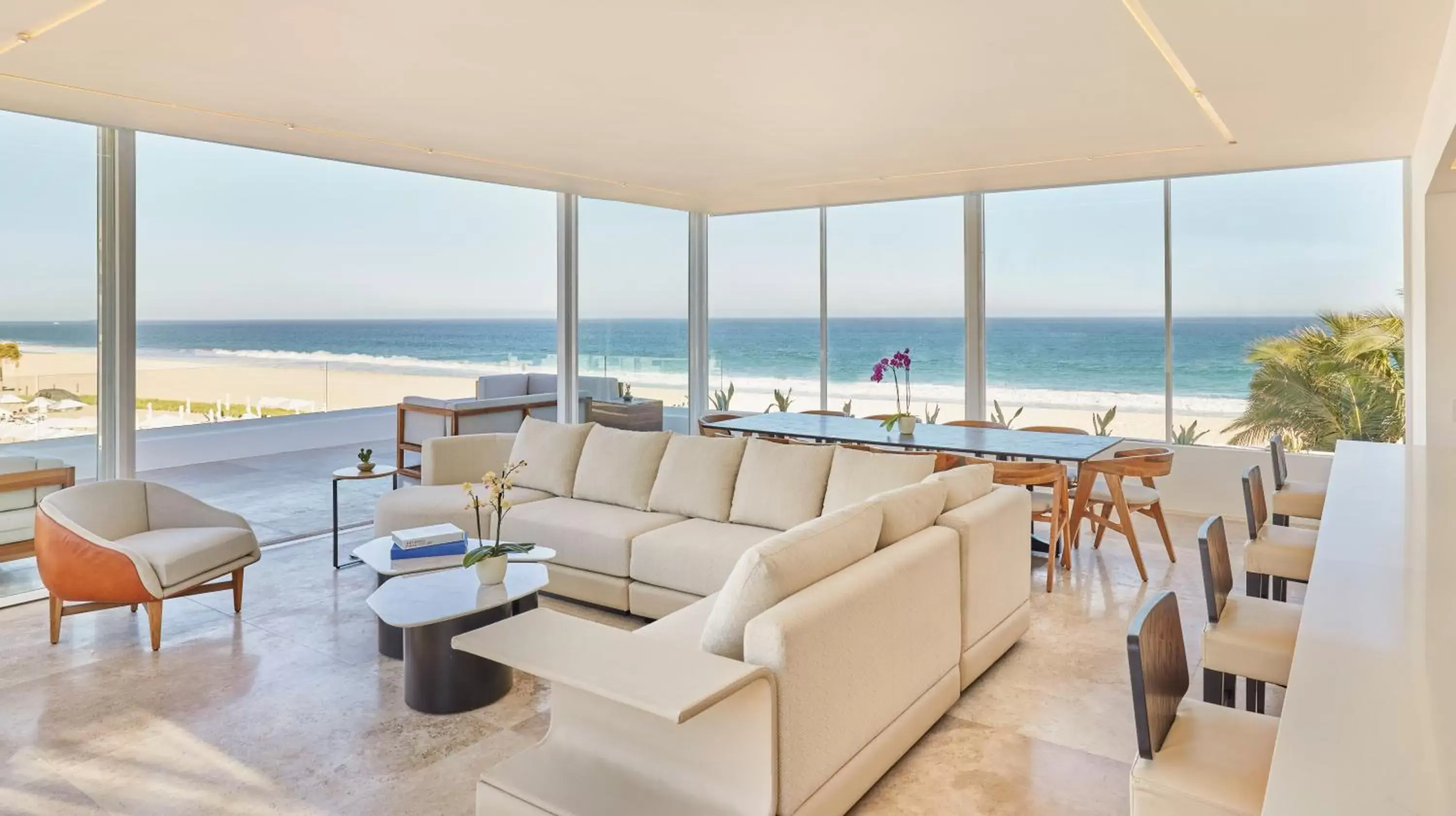 Living room in Viceroy Los Cabos