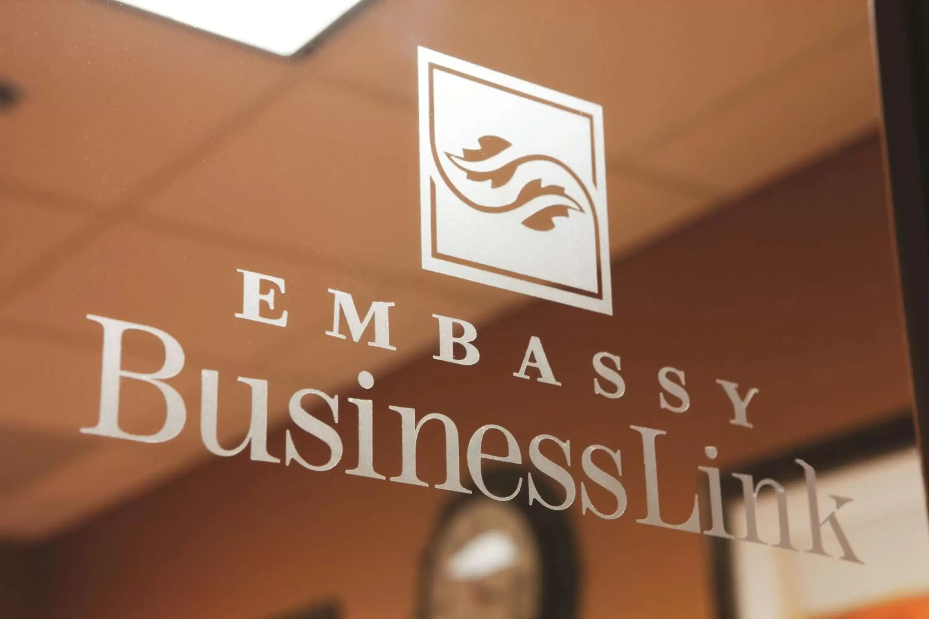 Business facilities in Embassy Suites East Peoria Hotel and Riverfront Conference Center