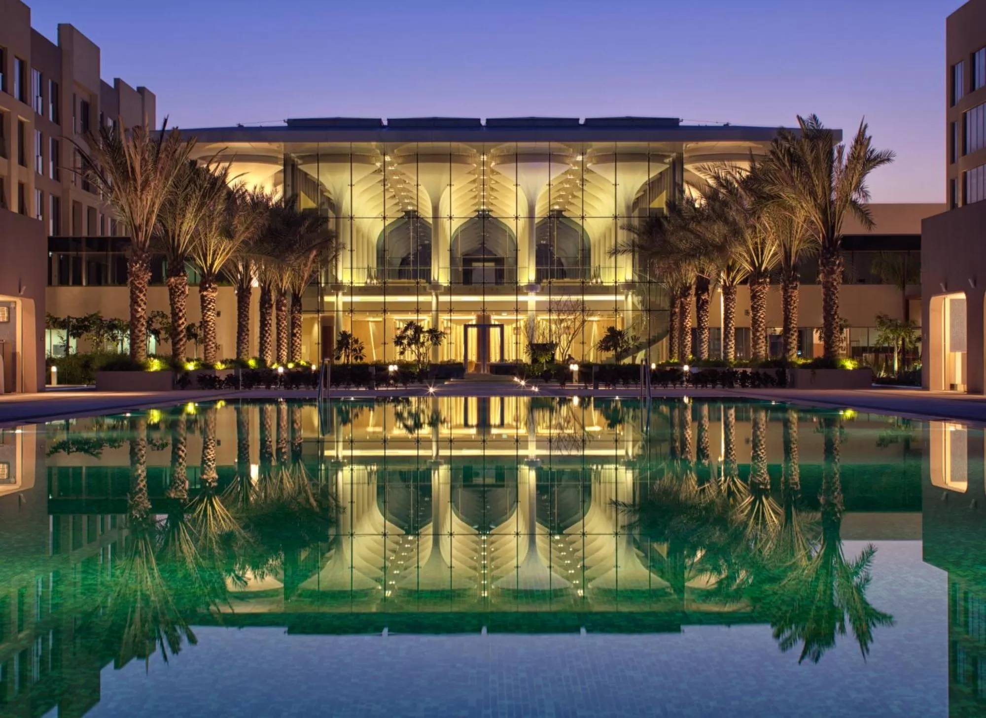 Swimming pool in Kempinski Hotel Muscat
