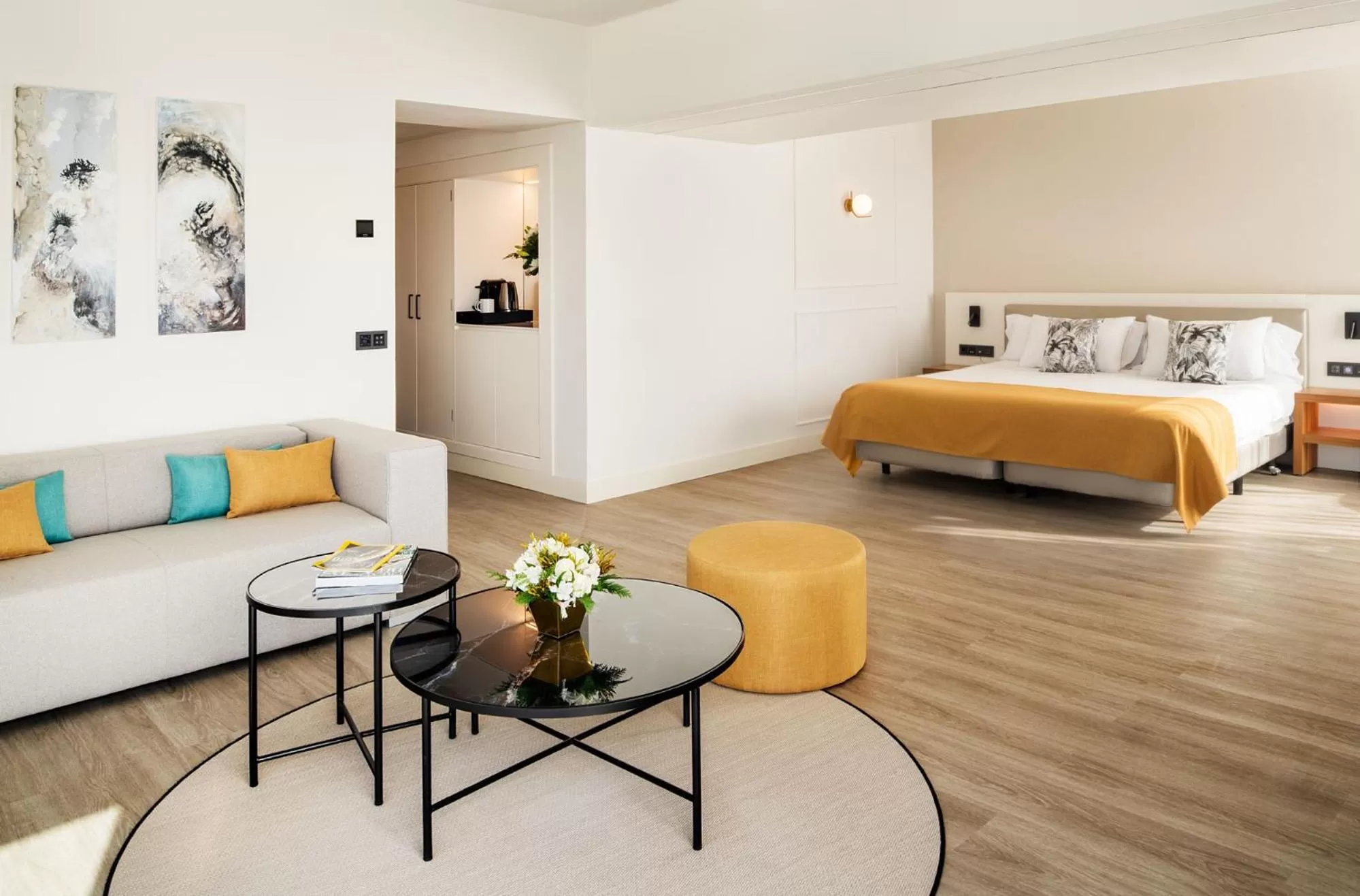 Bed in Arrecife Gran Hotel & Spa