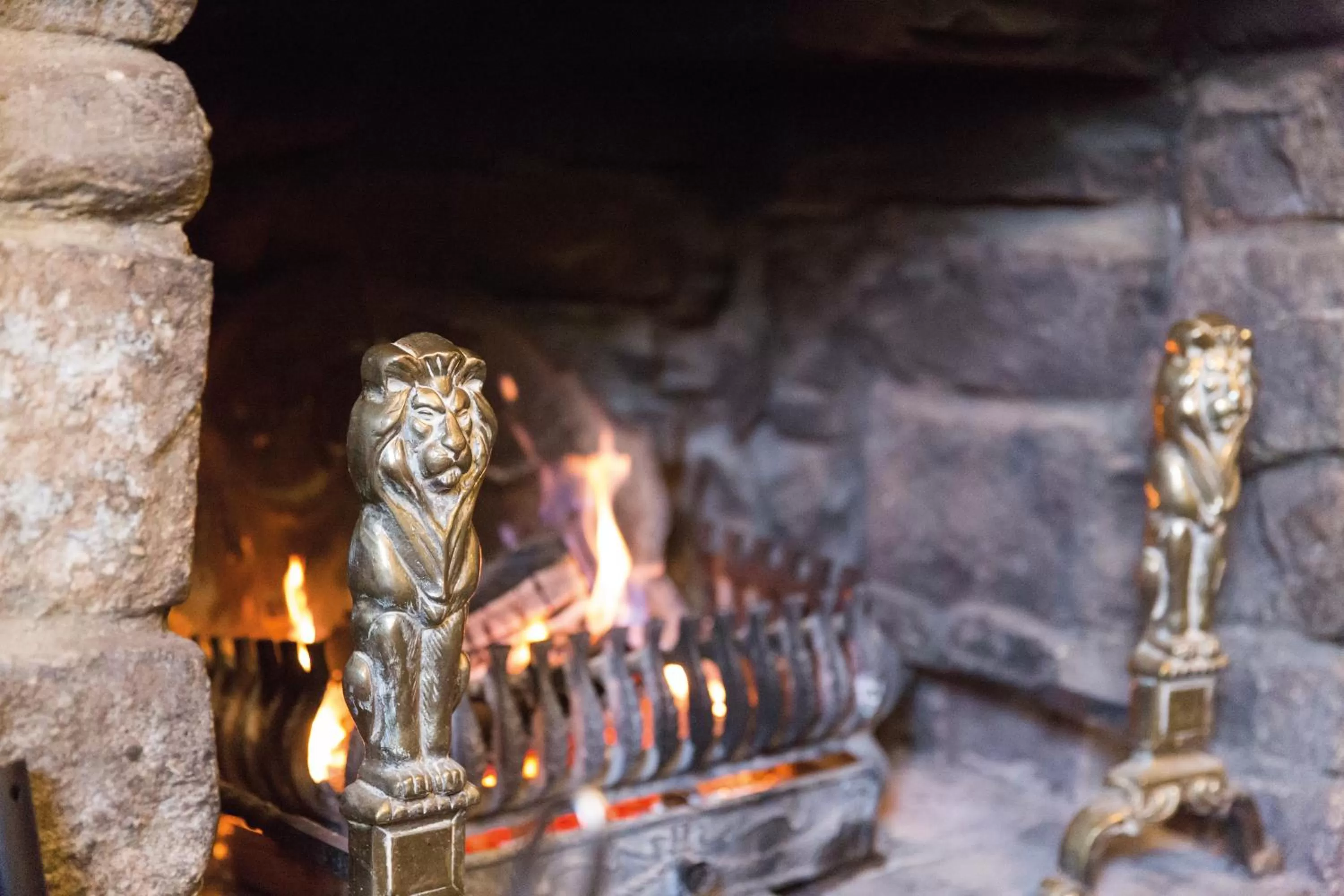 Lounge or bar in The Golden Lion at Settle