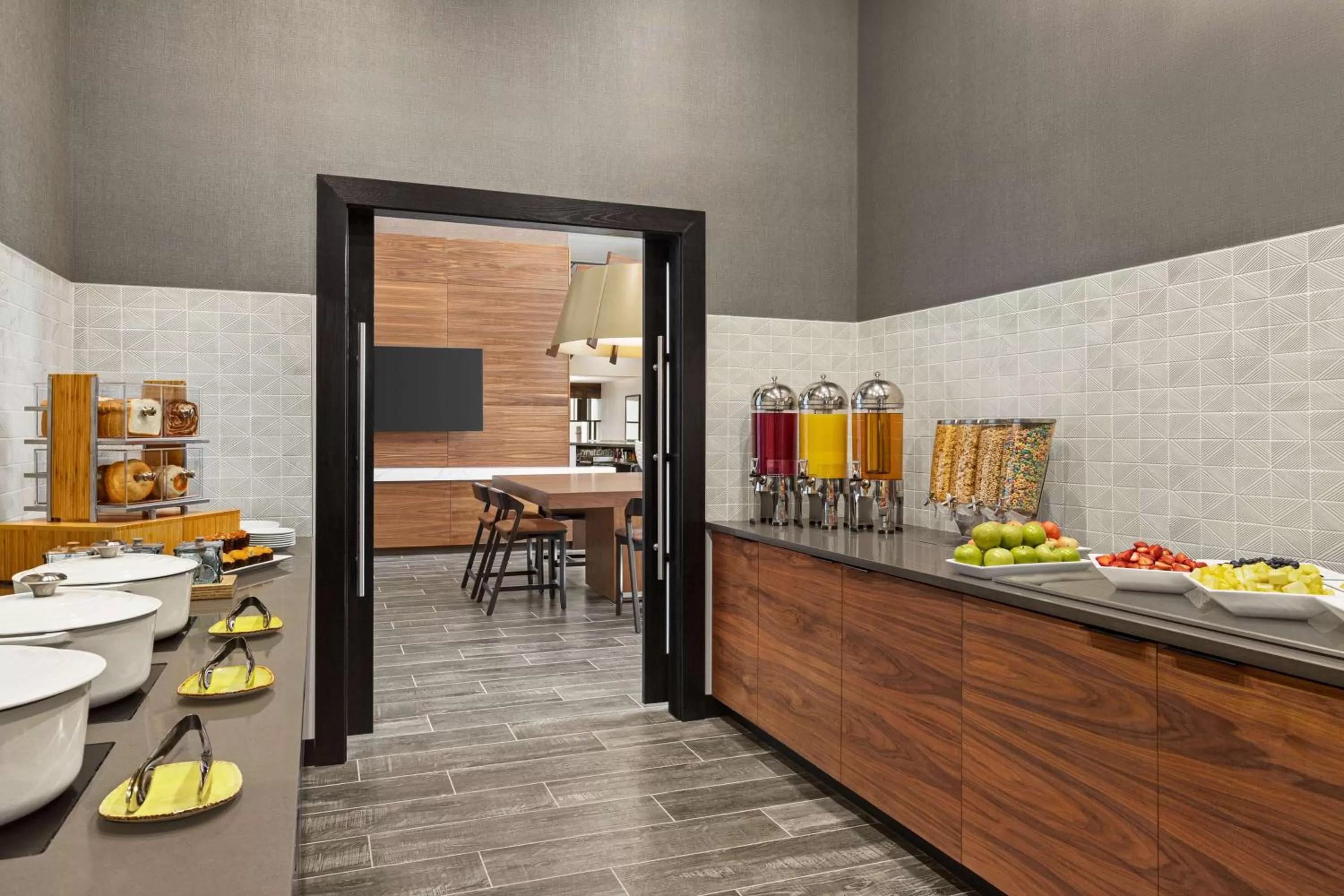 Breakfast in Doubletree By Hilton Columbus Dublin