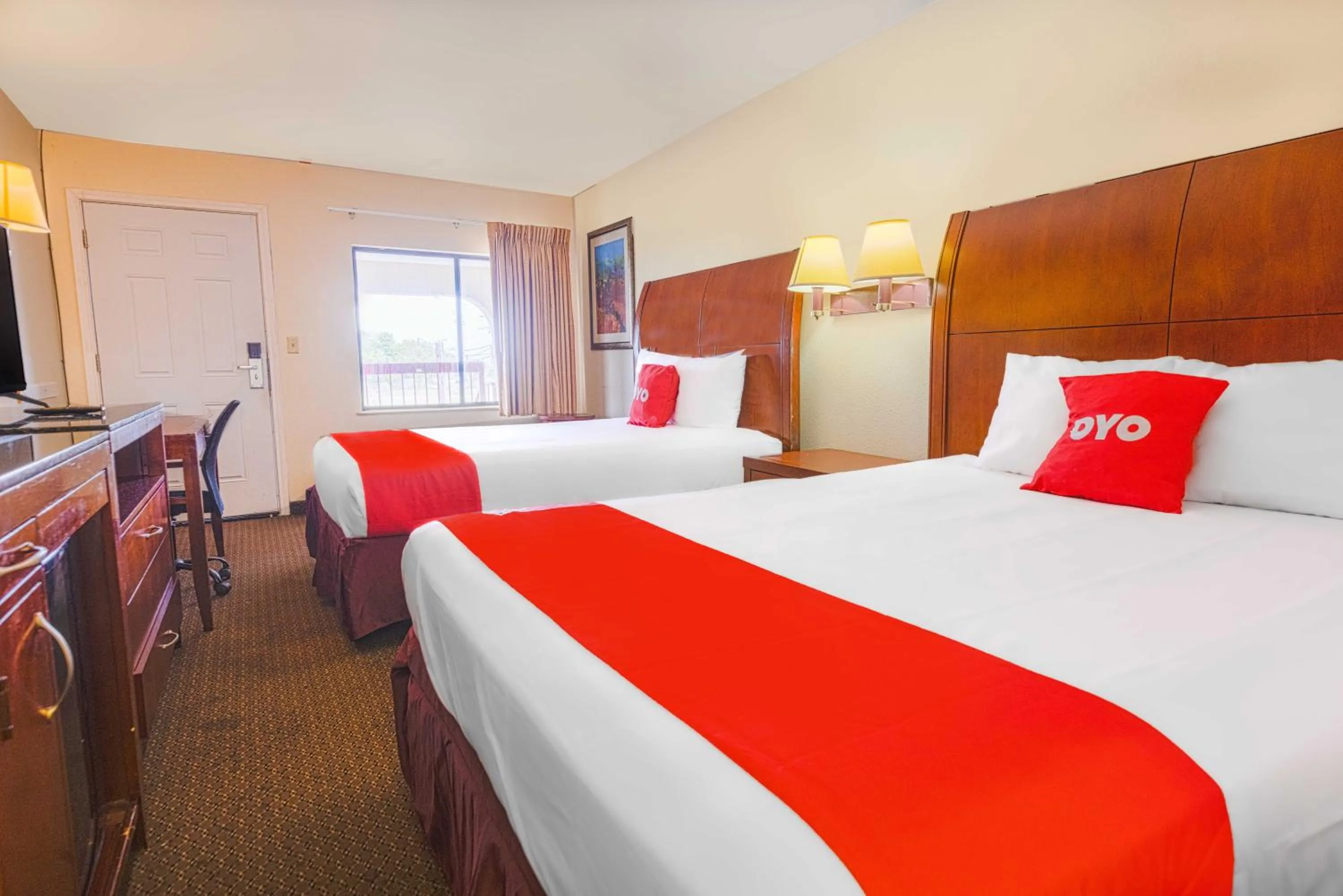 Bedroom, Bed in Coastal Inn Corpus Christi