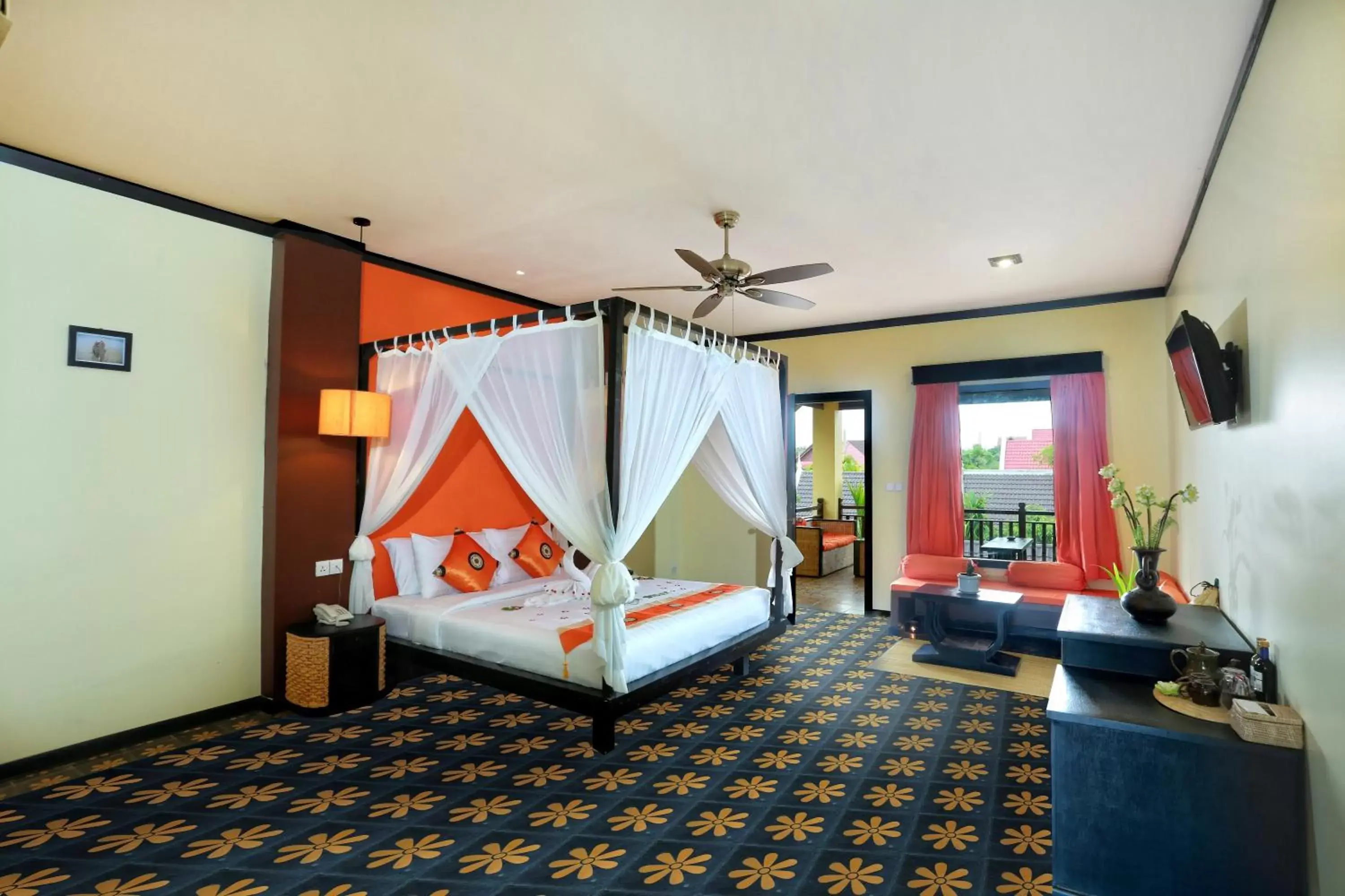 Cabana Double, Private Balcony Pool View - Free Pick Up in Residence Indochine Suite Cabana Double, Private Balcony Pool View - Free Pick Up in Residence Indochine Suite