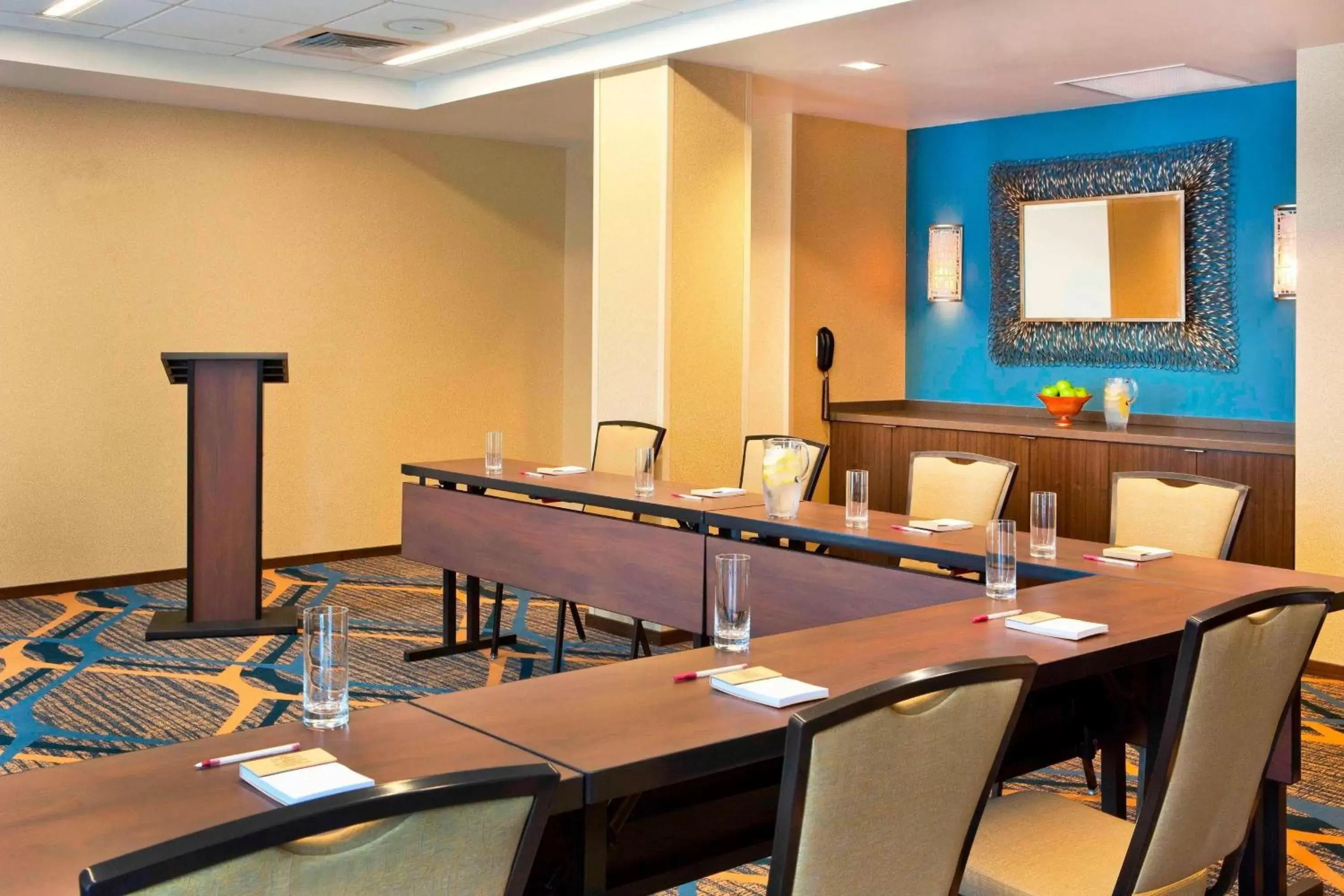 Meeting/conference room in Residence Inn by Marriott Boston Back Bay/Fenway