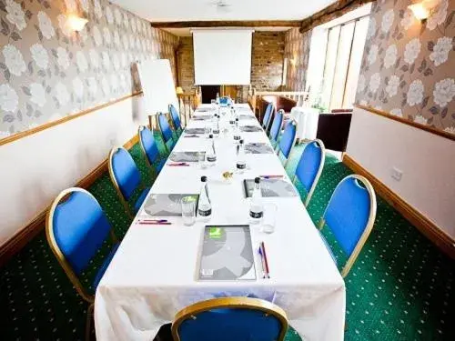 Meeting/conference room in Leeming Wells
