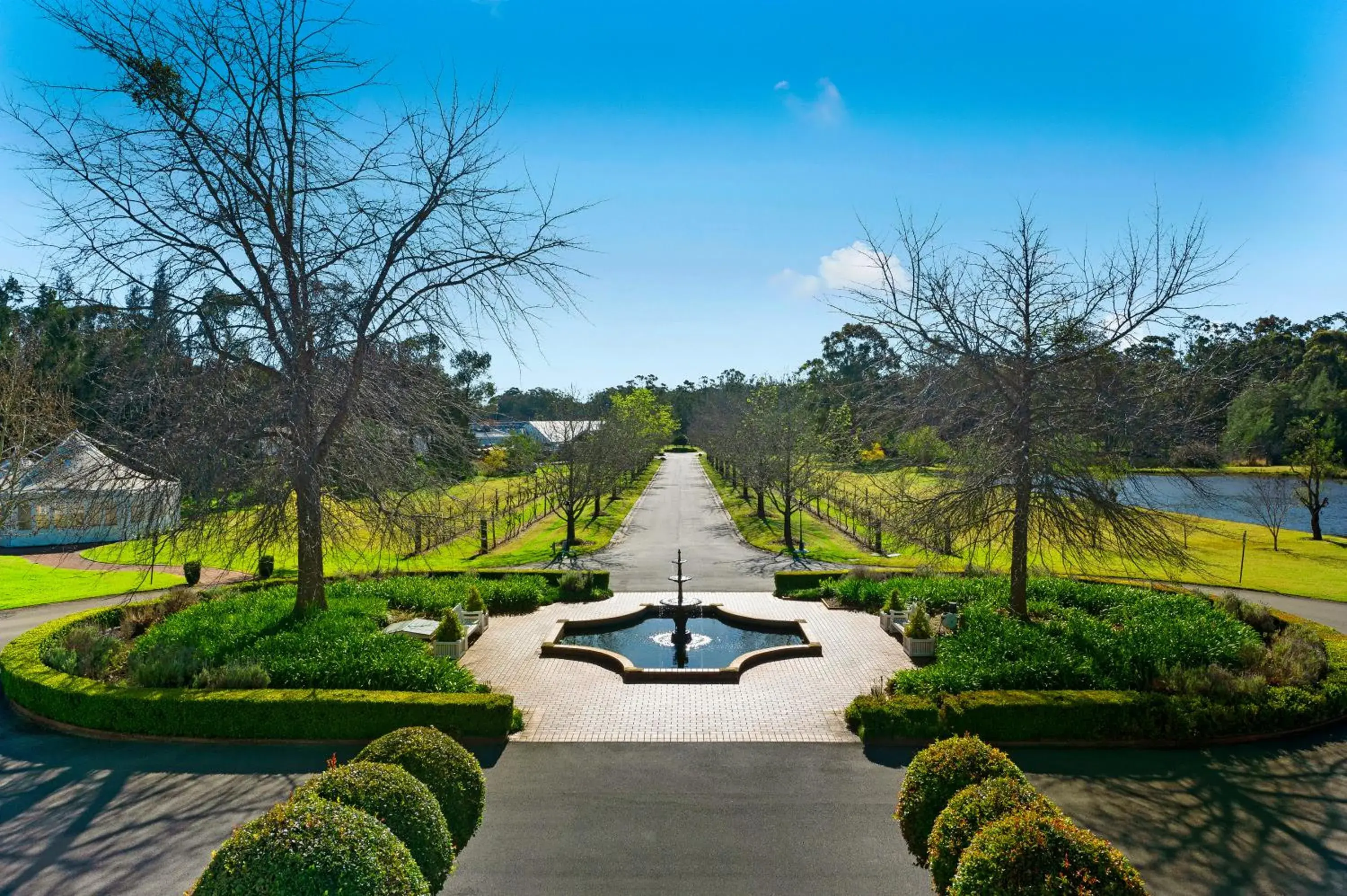 Garden, Swimming Pool in The Convent Hunter Valley