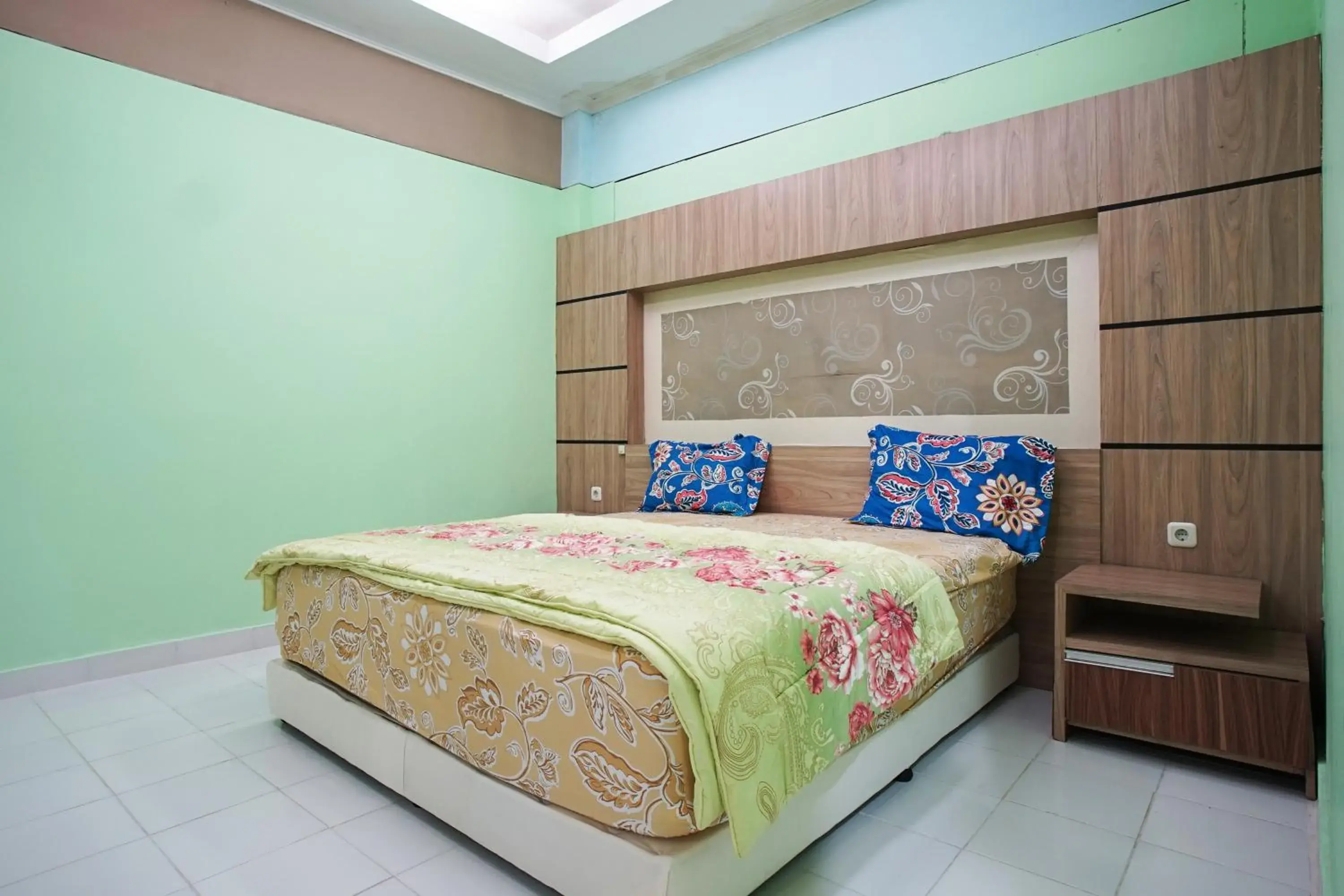 Photo of the whole room, Bed in Hotel Bandung Permai