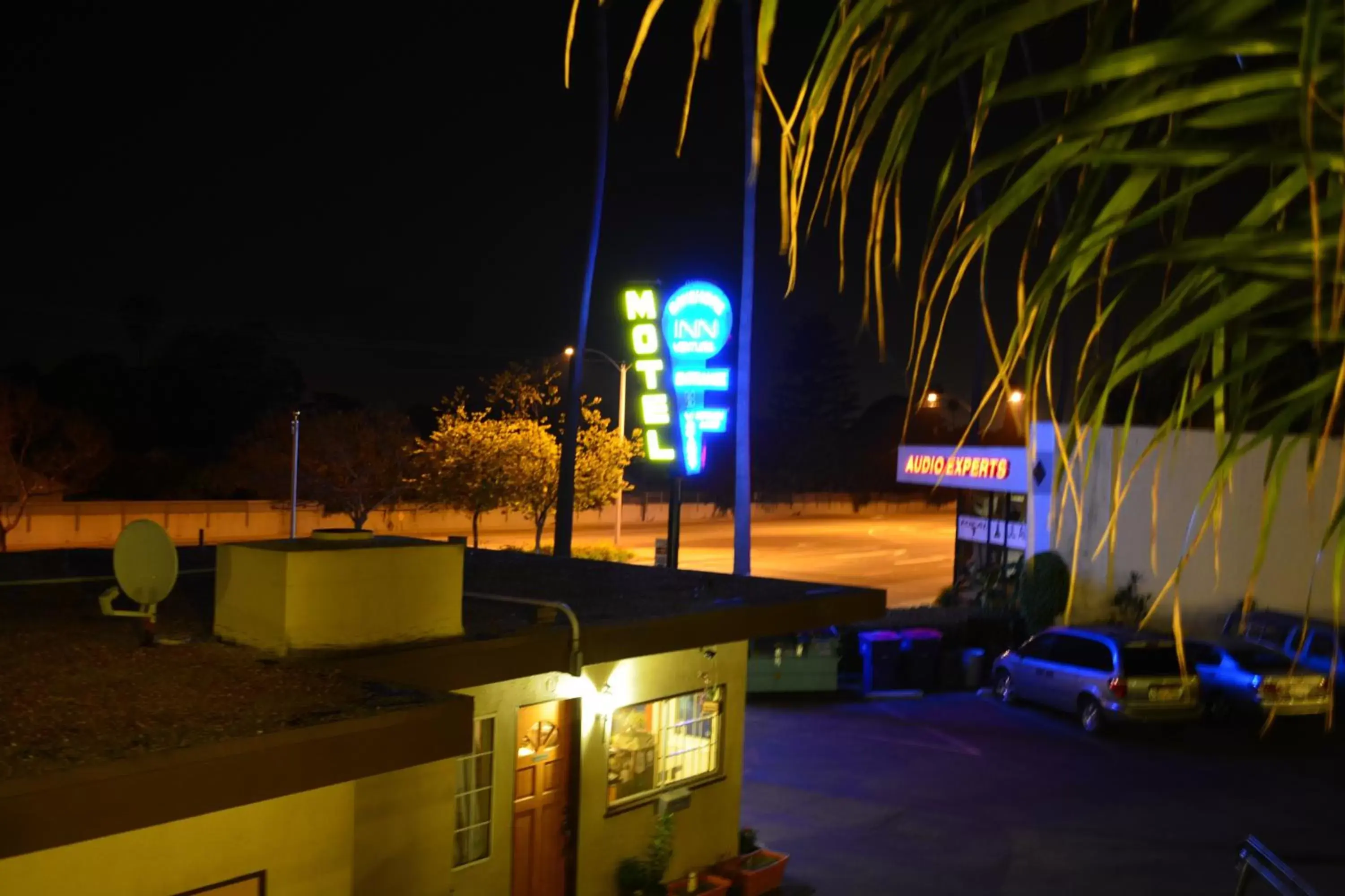 Balcony/Terrace in Bayshore Inn Ventura