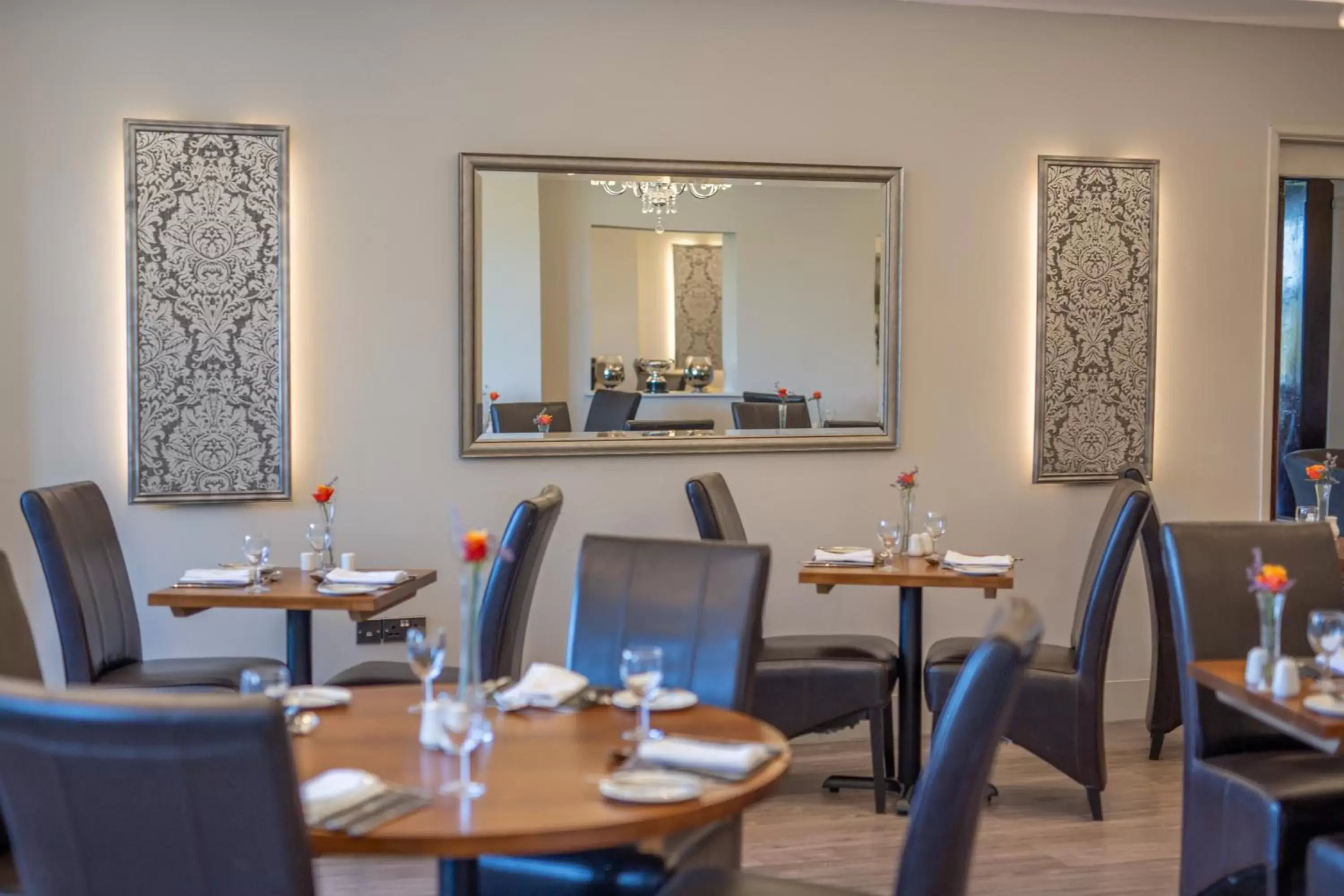 Restaurant/Places to Eat in Links Country Park Hotel