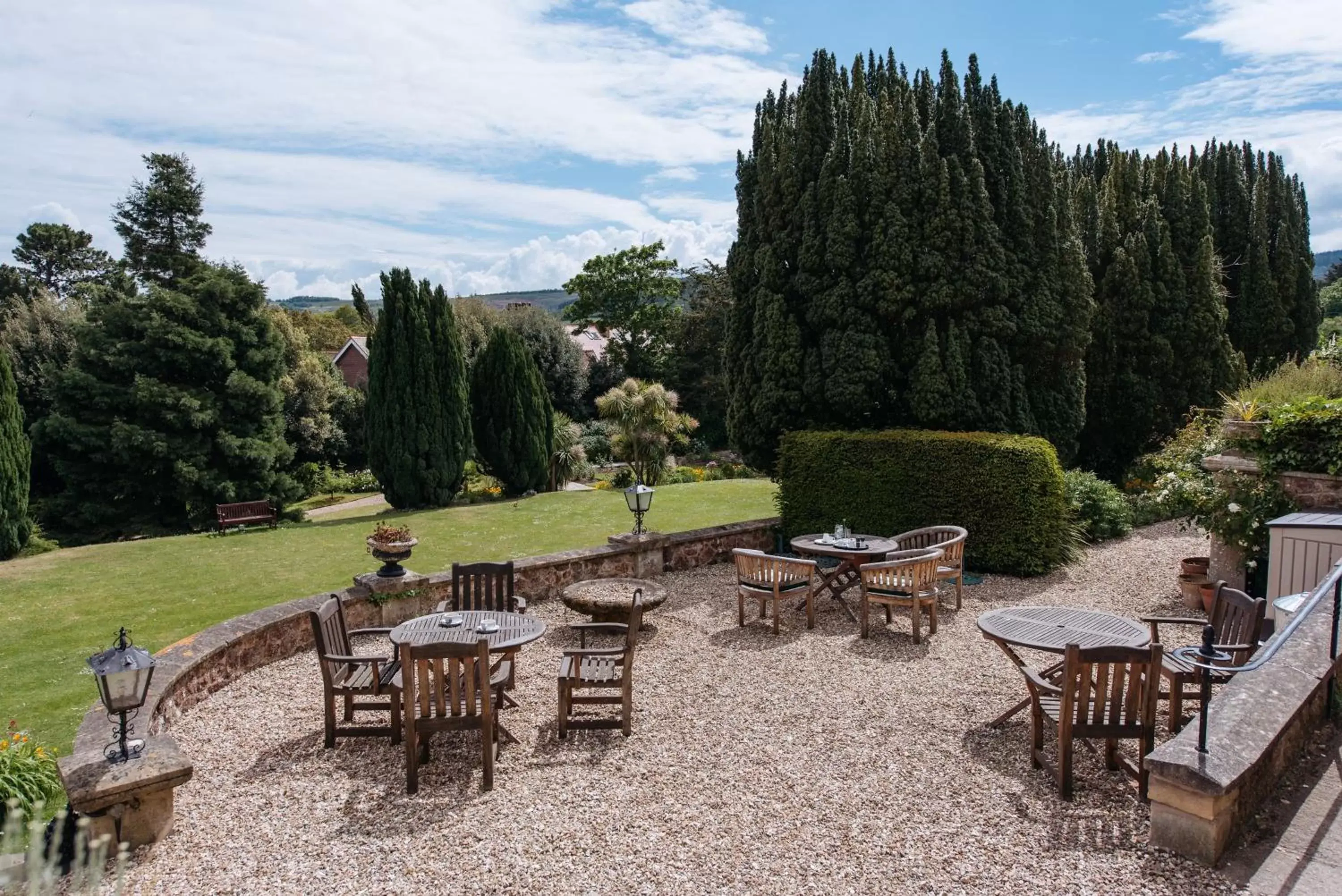 Patio in Northfield Hotel