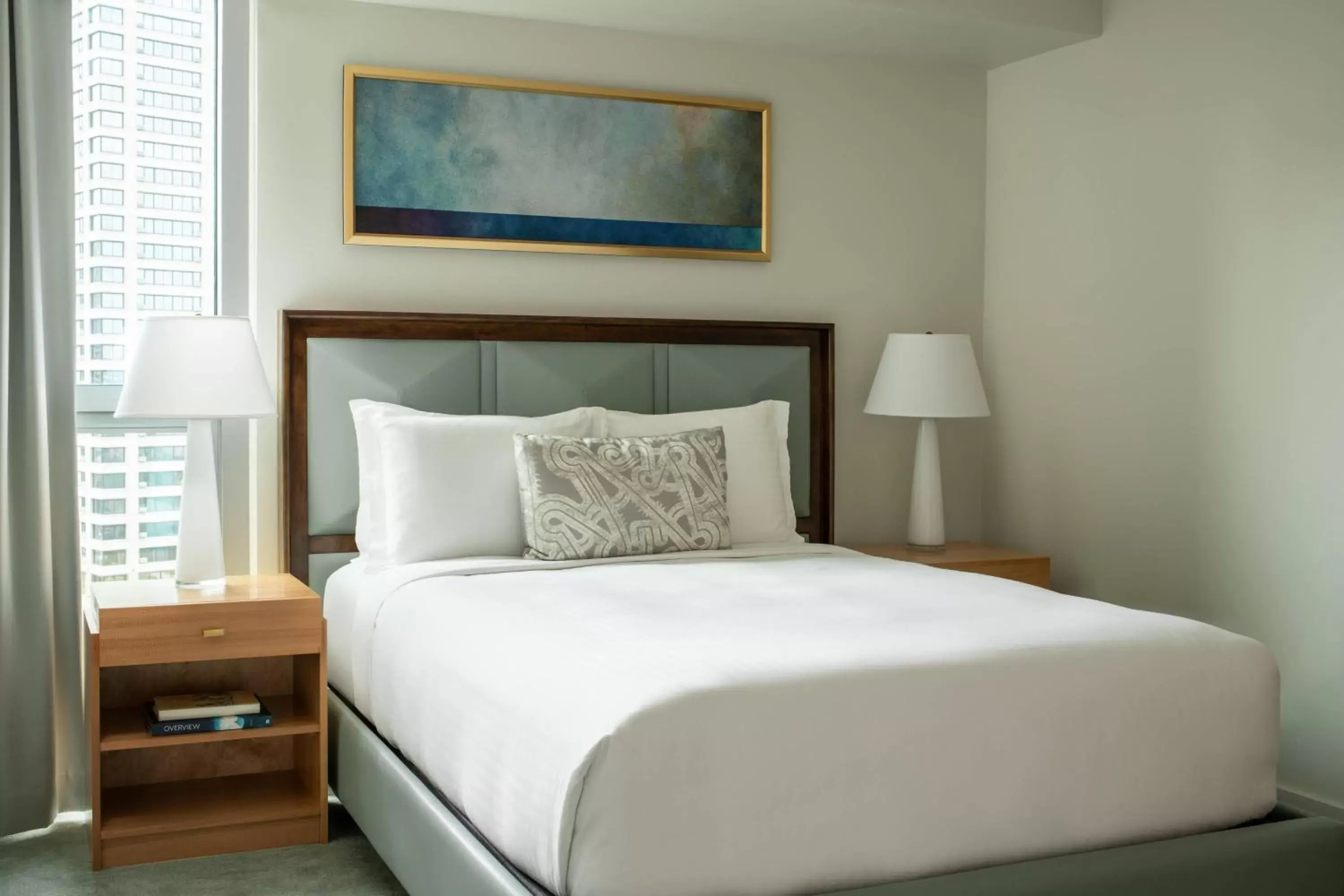 Bedroom, Bed in The Ritz-Carlton Residences, Waikiki Beach Hotel