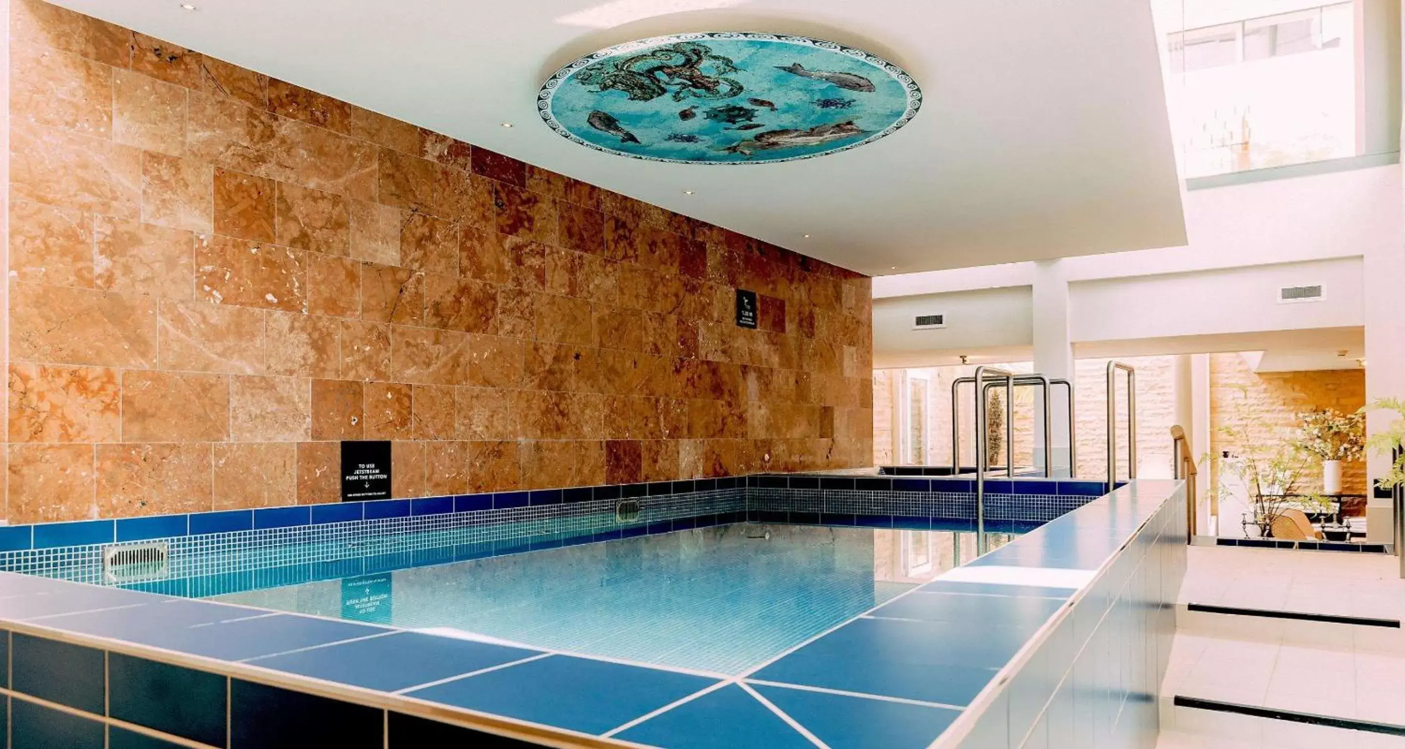 Spa and wellness centre/facilities, Swimming Pool in Grand Hotel Karel V