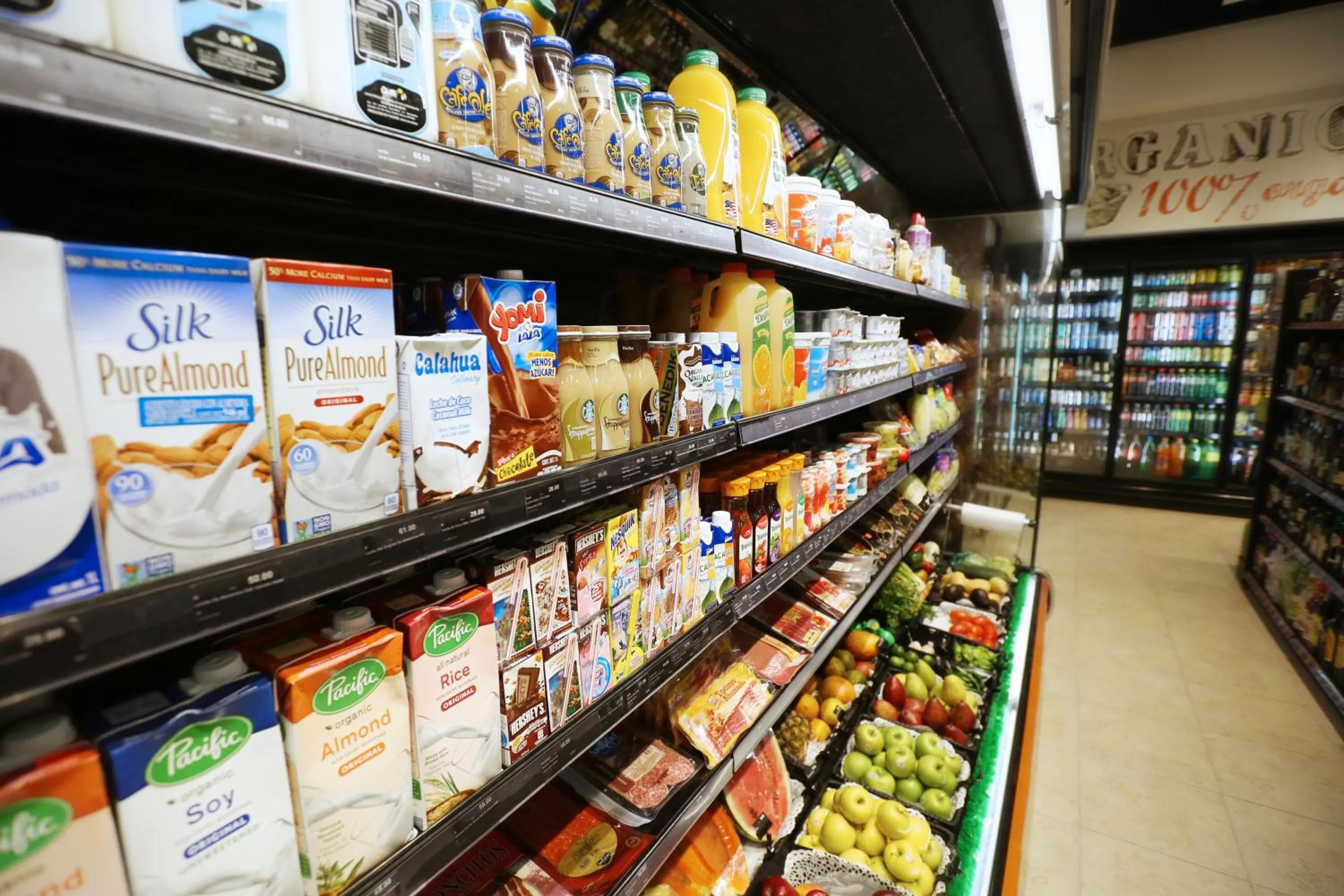 On-site shops in Grand Residences Riviera Cancun, All Inclusive