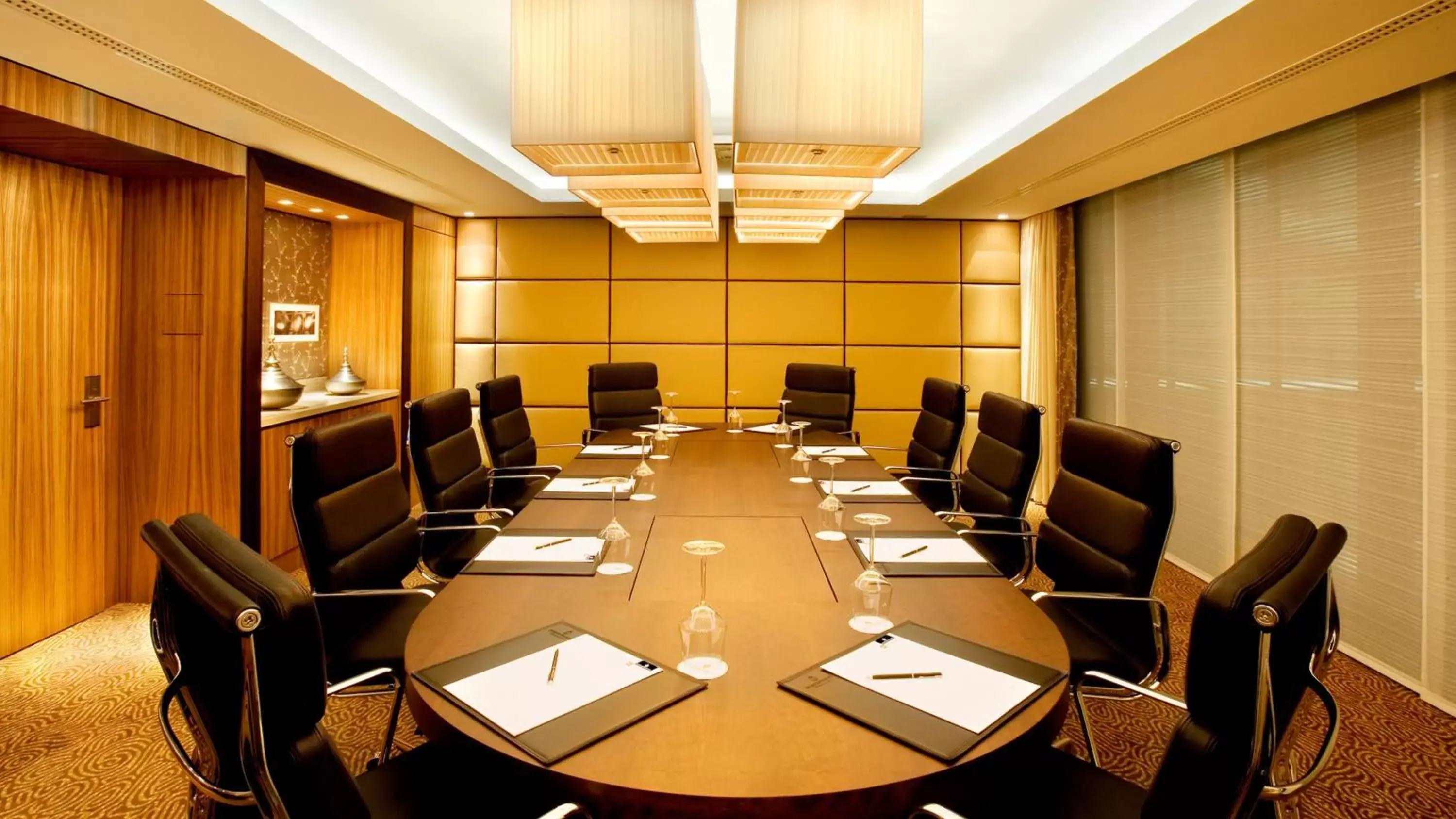 Meeting/conference room in Hotel Kö59 Düsseldorf - Member of Hommage Luxury Hotels Collection
