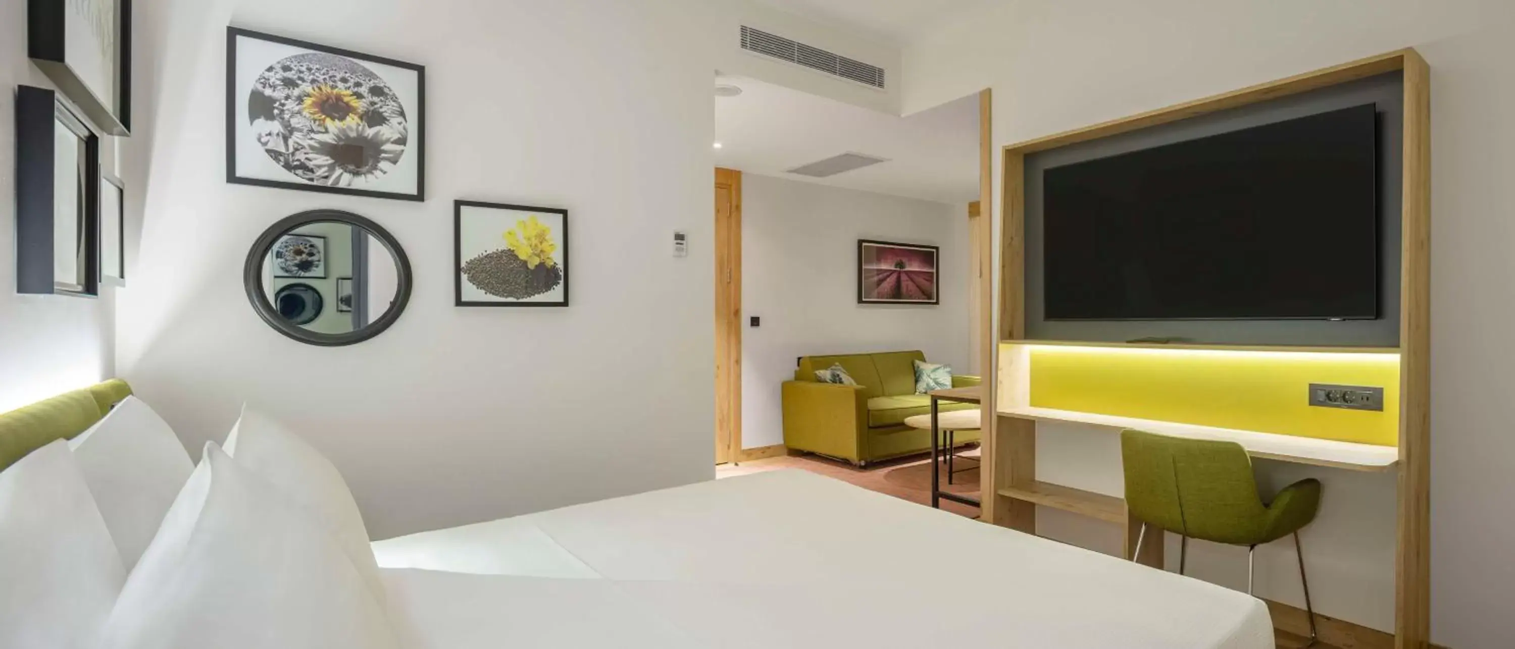 Bedroom, Bed in Hampton By Hilton Cerkezkoy